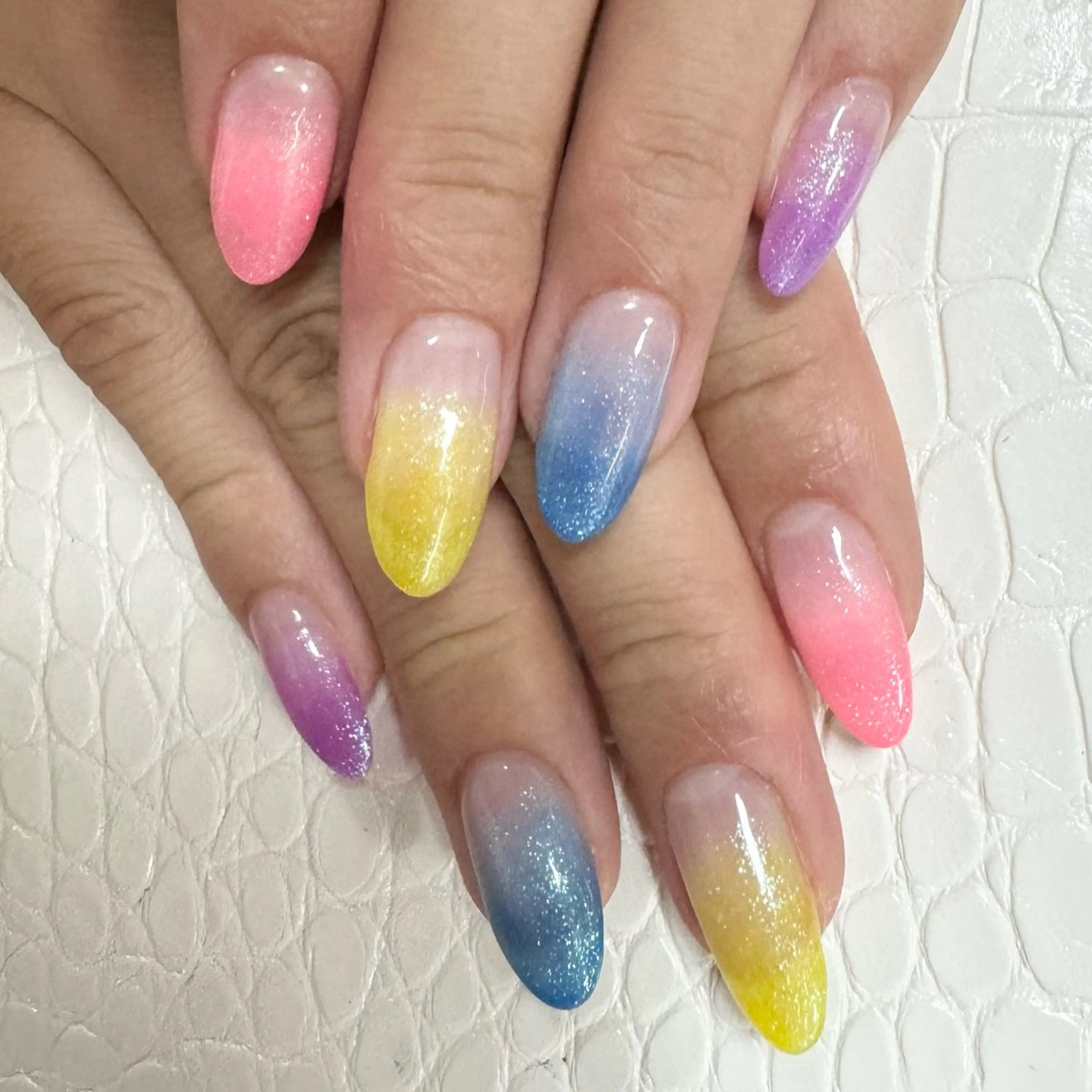 カラーグラデーションの写真