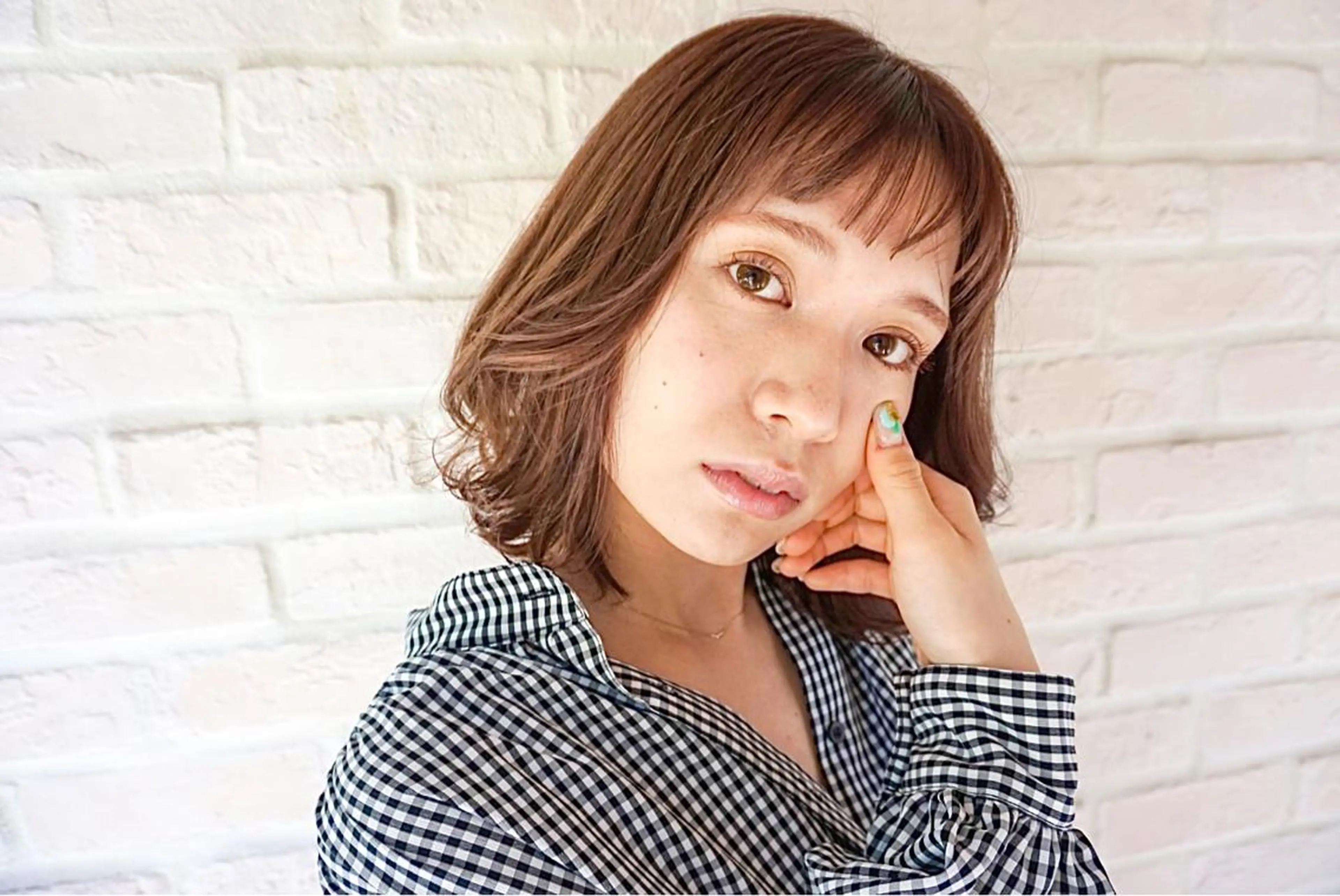 セミロング カラー ヘアアレンジ ブラウンカラー ピンクカラー SHANTi 飯塚 ヘアセット/髪質改善のヘアスタイル