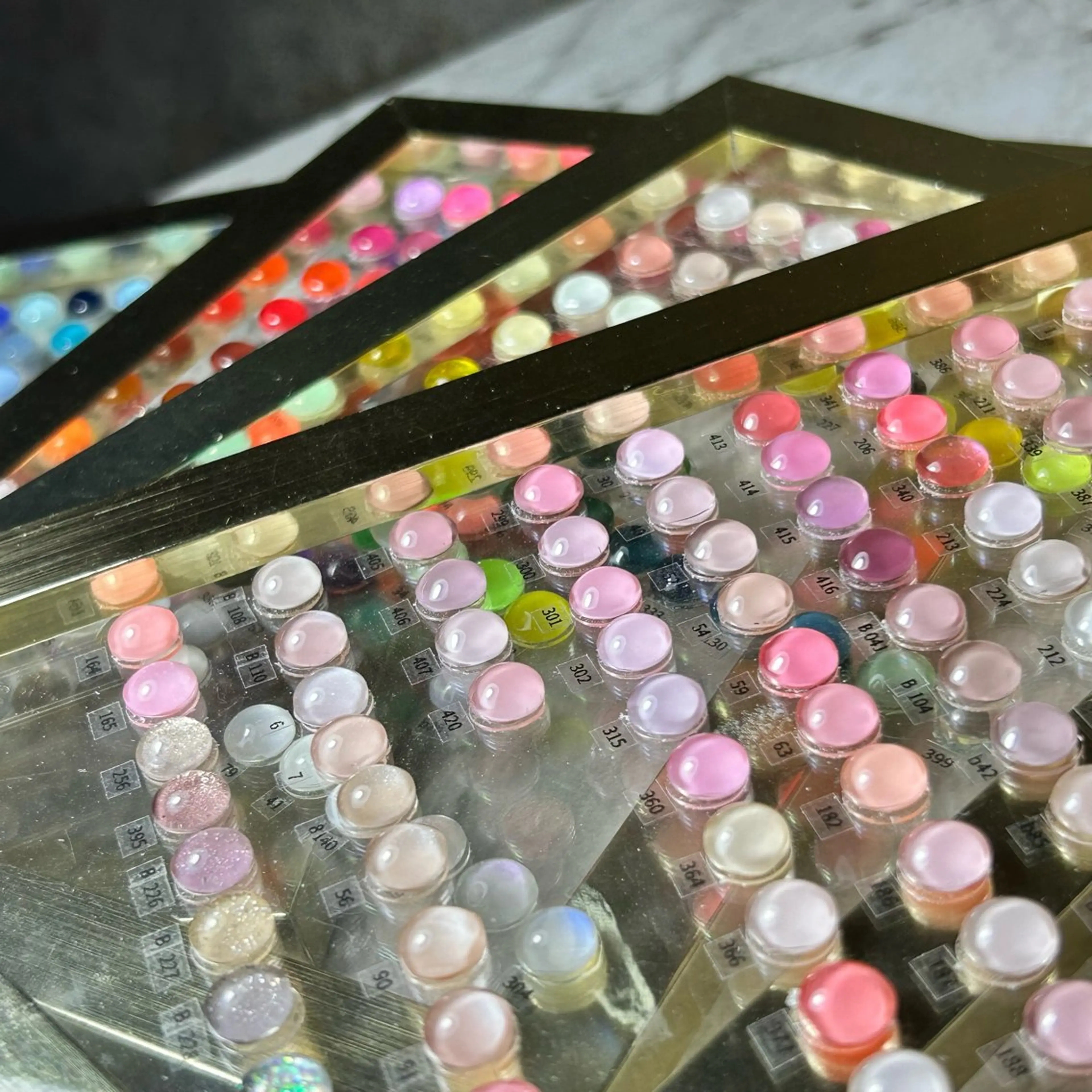 ネイル 究極の ワンカラー専門店のネイルデザイン