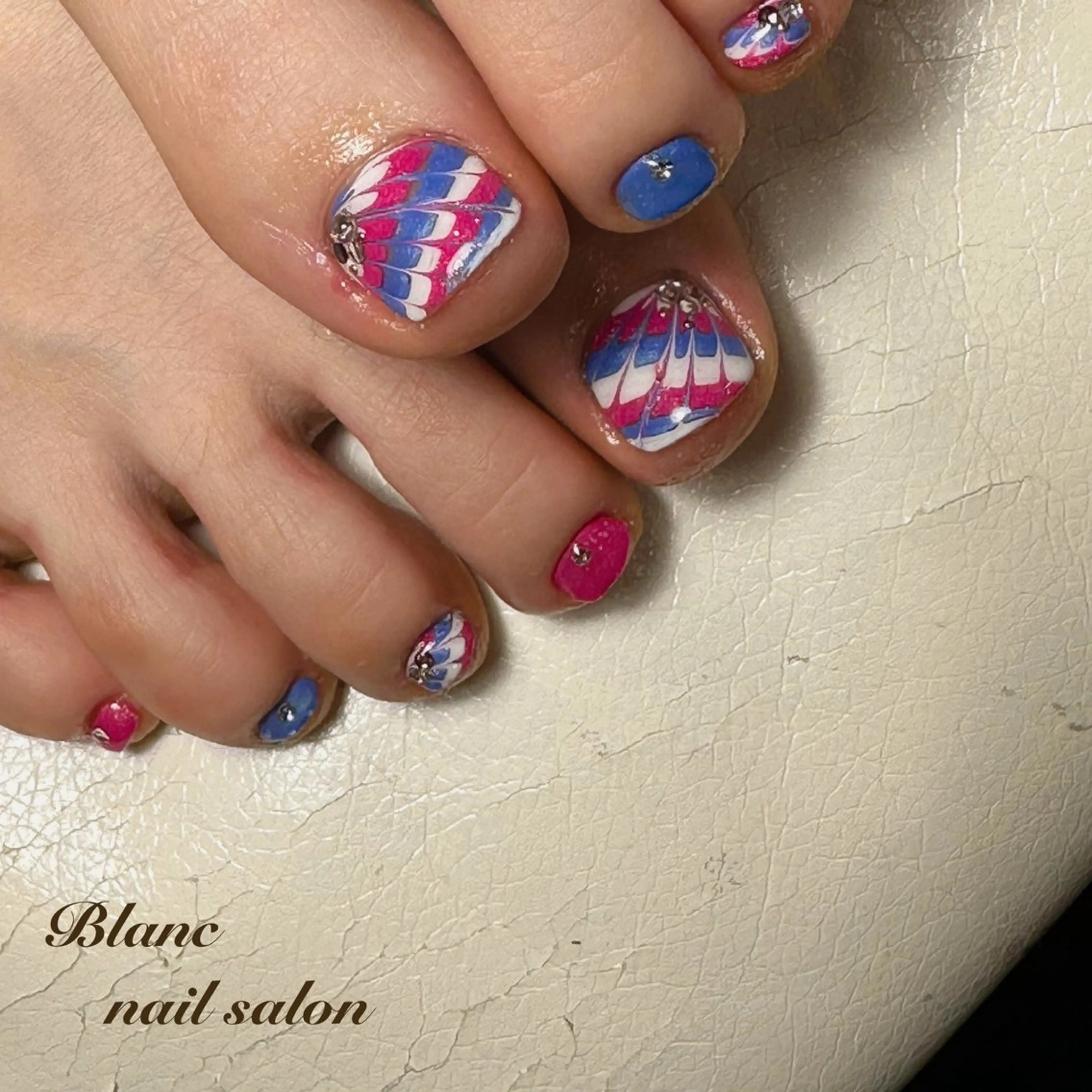 ショート Blanc ブランのネイルデザイン