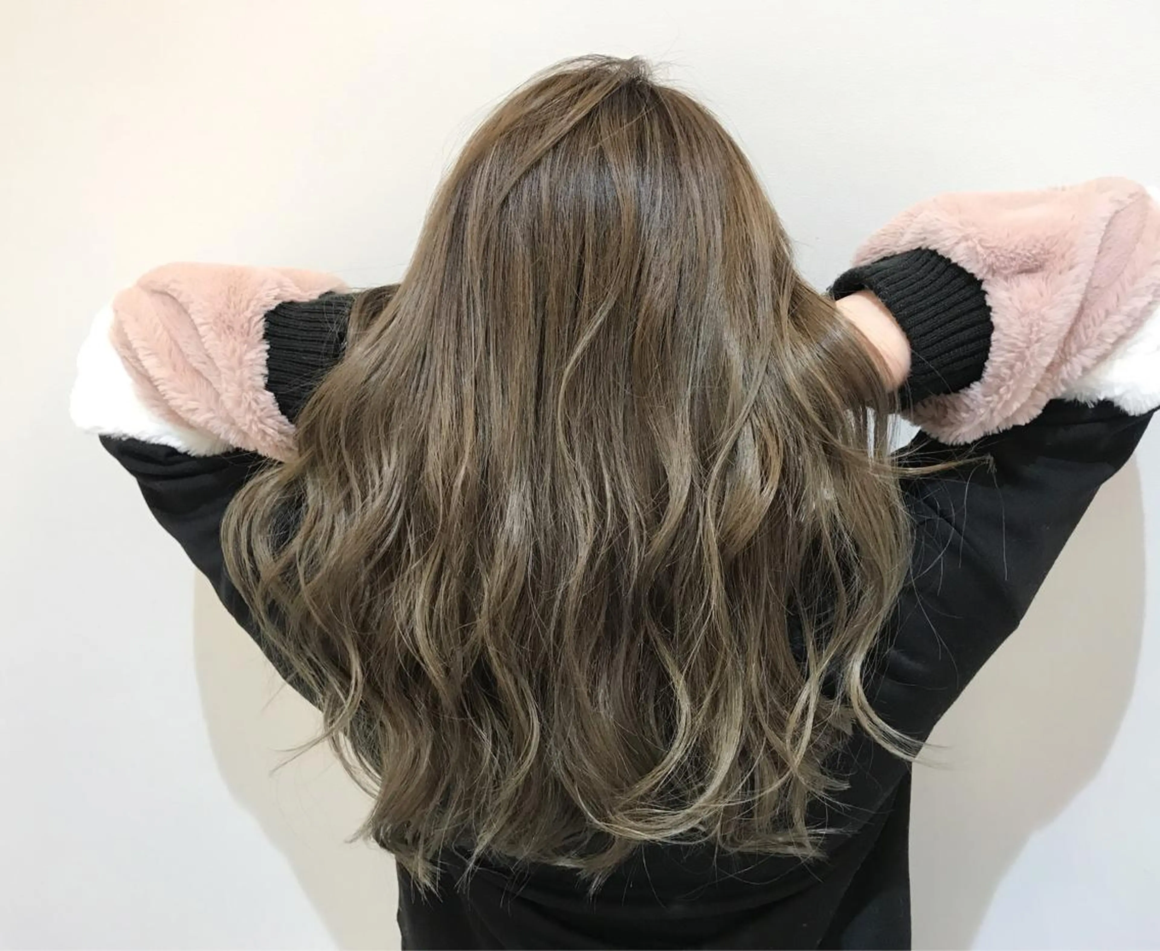 セミロング sand S Ginza所属・中 至紋のヘアスタイル