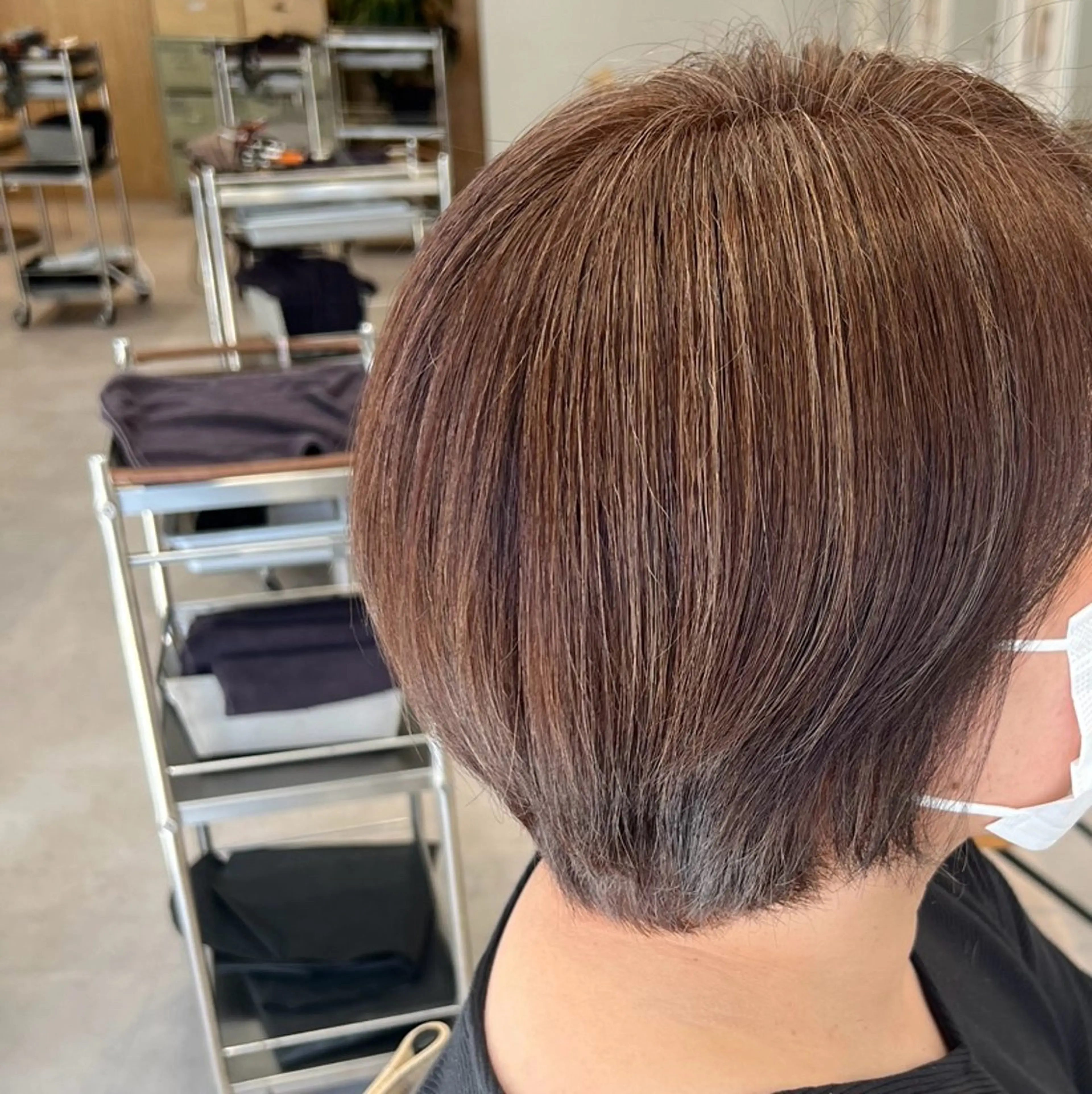 ショート カラー ハイライトカラー ハイライト TREAT HAIR DESIGN　津田沼店所属・川村 琴のヘアスタイル