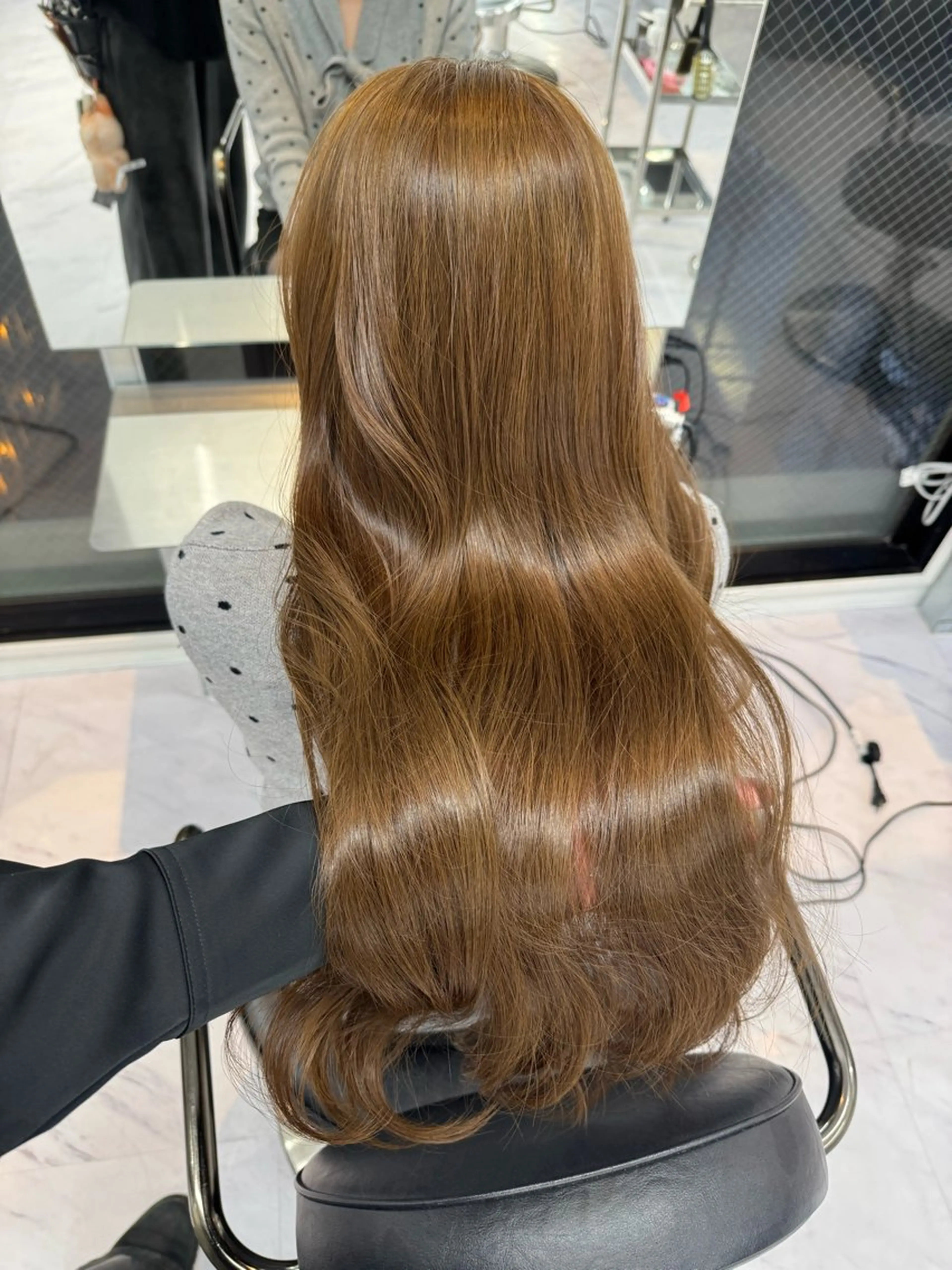 ロング カット ヘアカラー トリートメント ヘアセット Rita/髪質改善 /透明感カラーのヘアスタイル