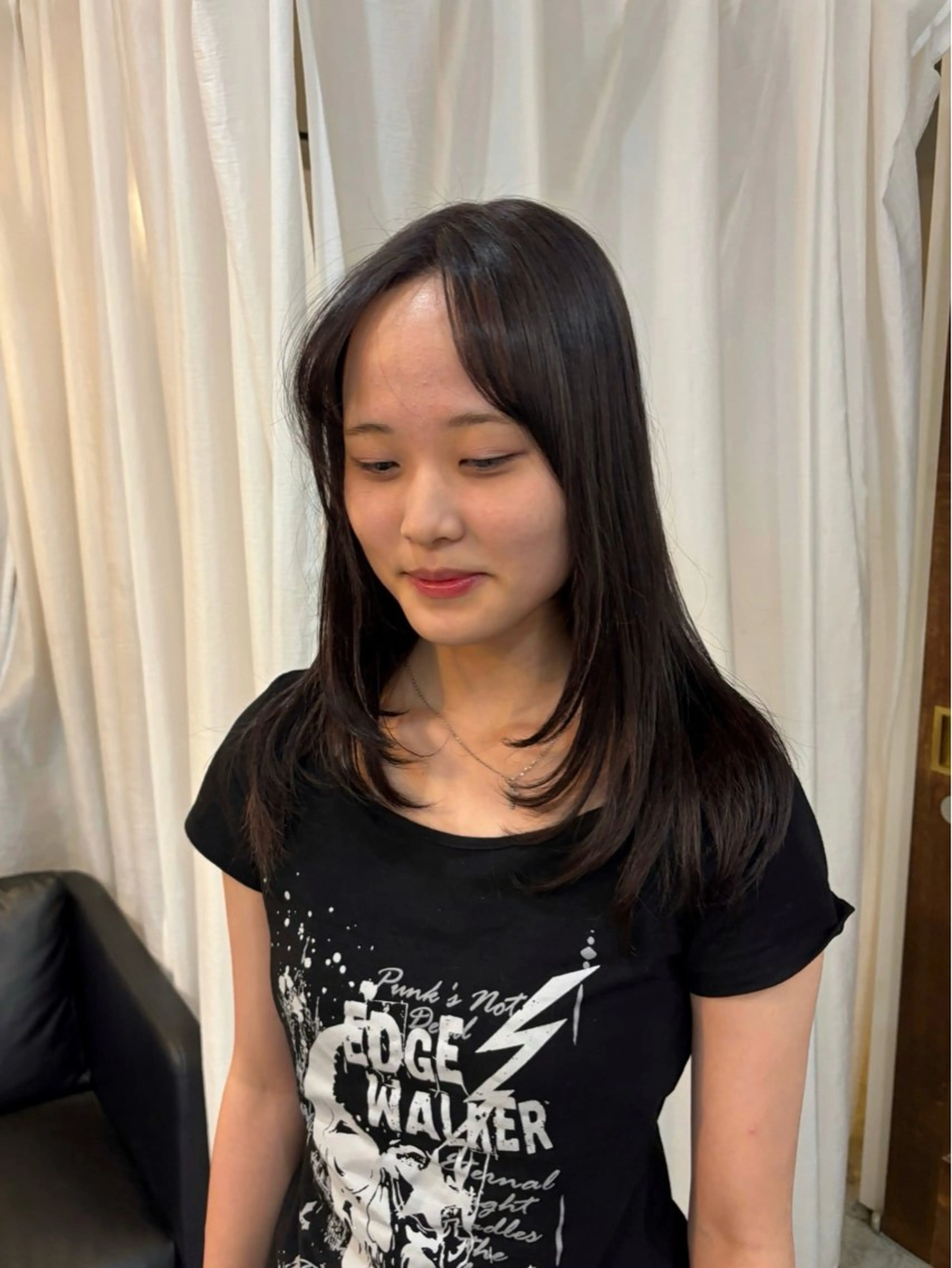 セミロング レイヤーカット カット ヘアカラー トリートメント ボブ/可愛いスタイル ⠀ゆらのヘアスタイル