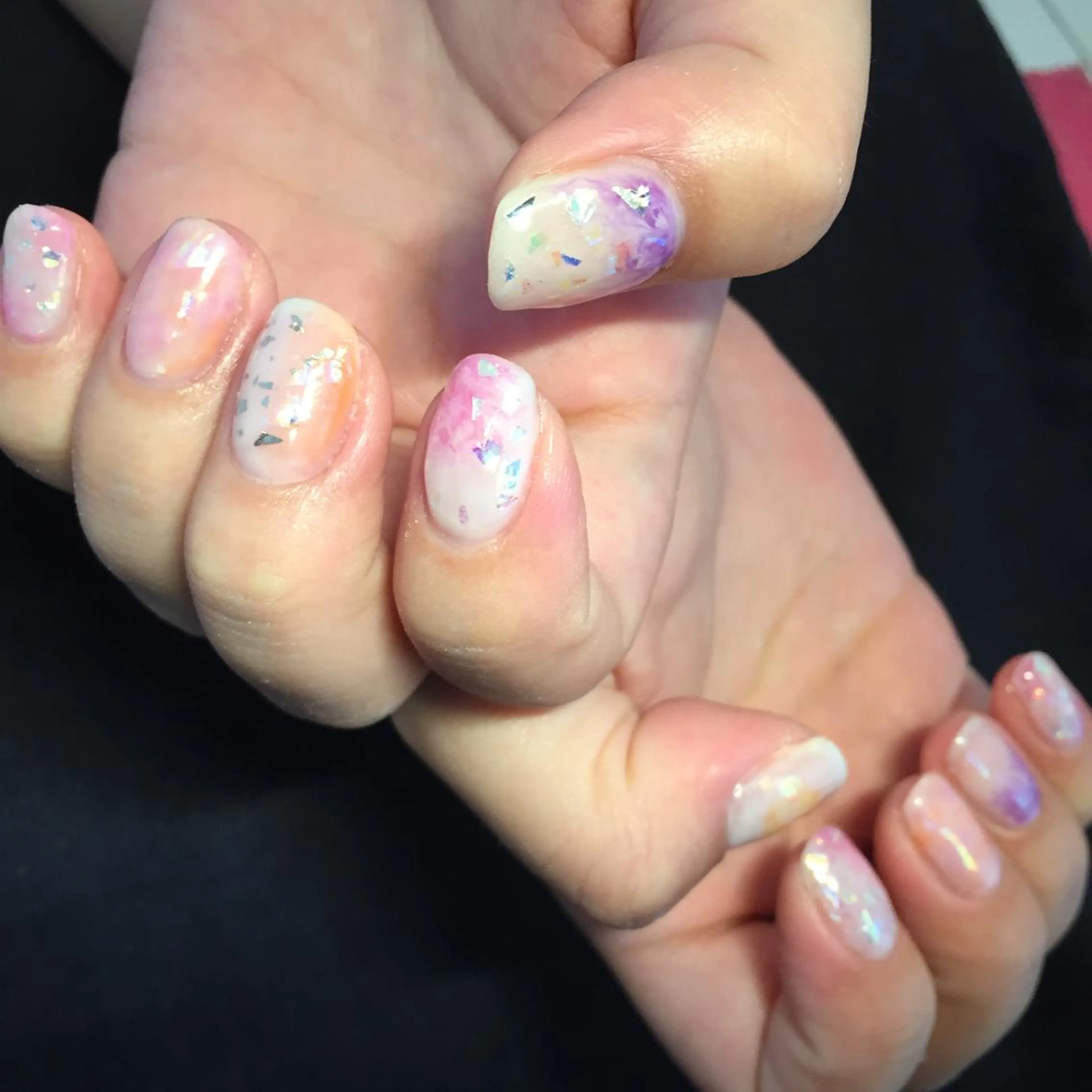 ネイル キラキラネイル 大理石ネイル(マーブル) BANBINANAIL所属・イリネコ マリのネイルデザイン