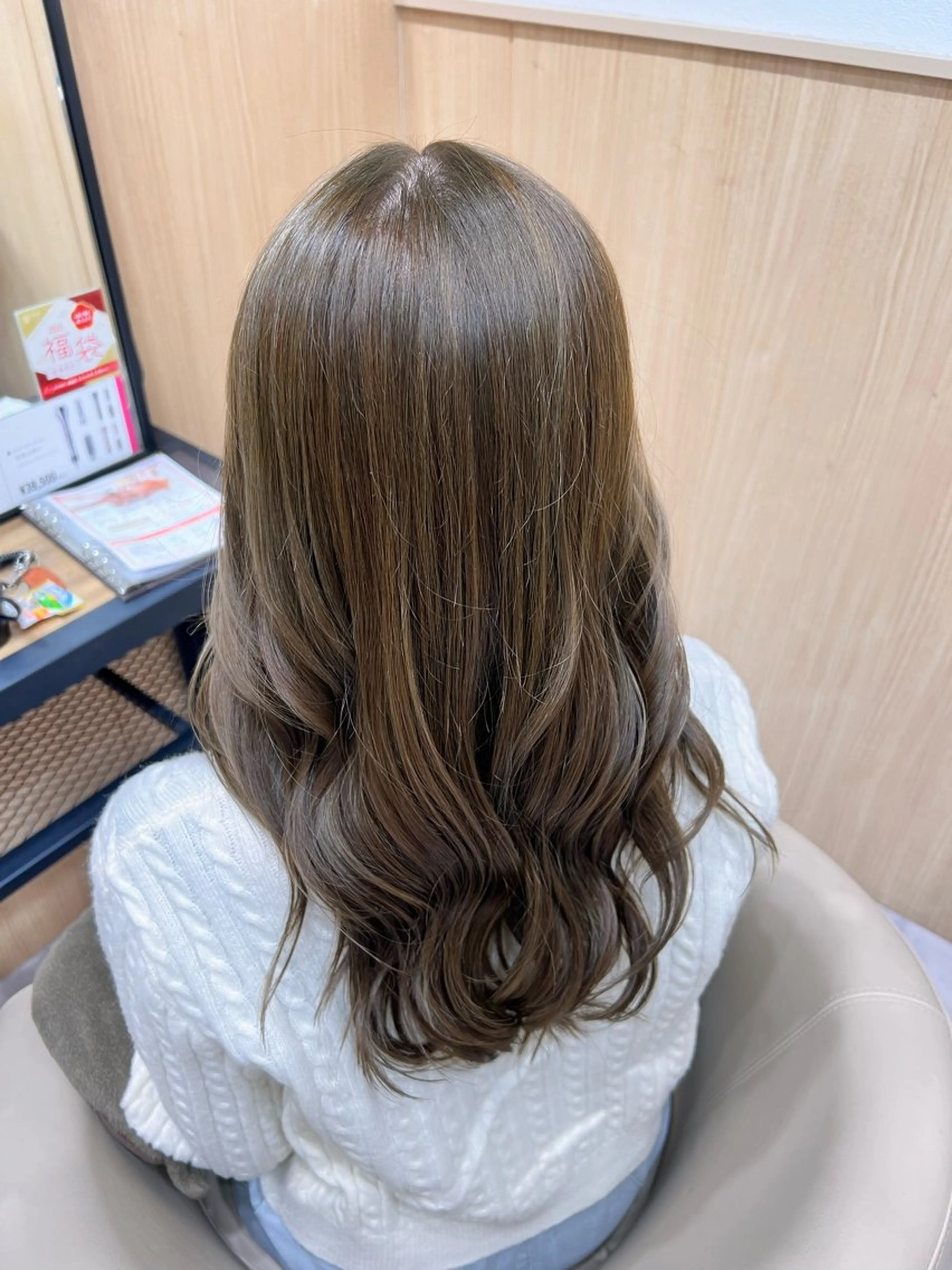 セミロング カラー ベージュカラー オリーブベージュ UNIX Salon&Spaららぽーと豊洲店所属・期間限定￥0 カラー✨RISEのヘアスタイル