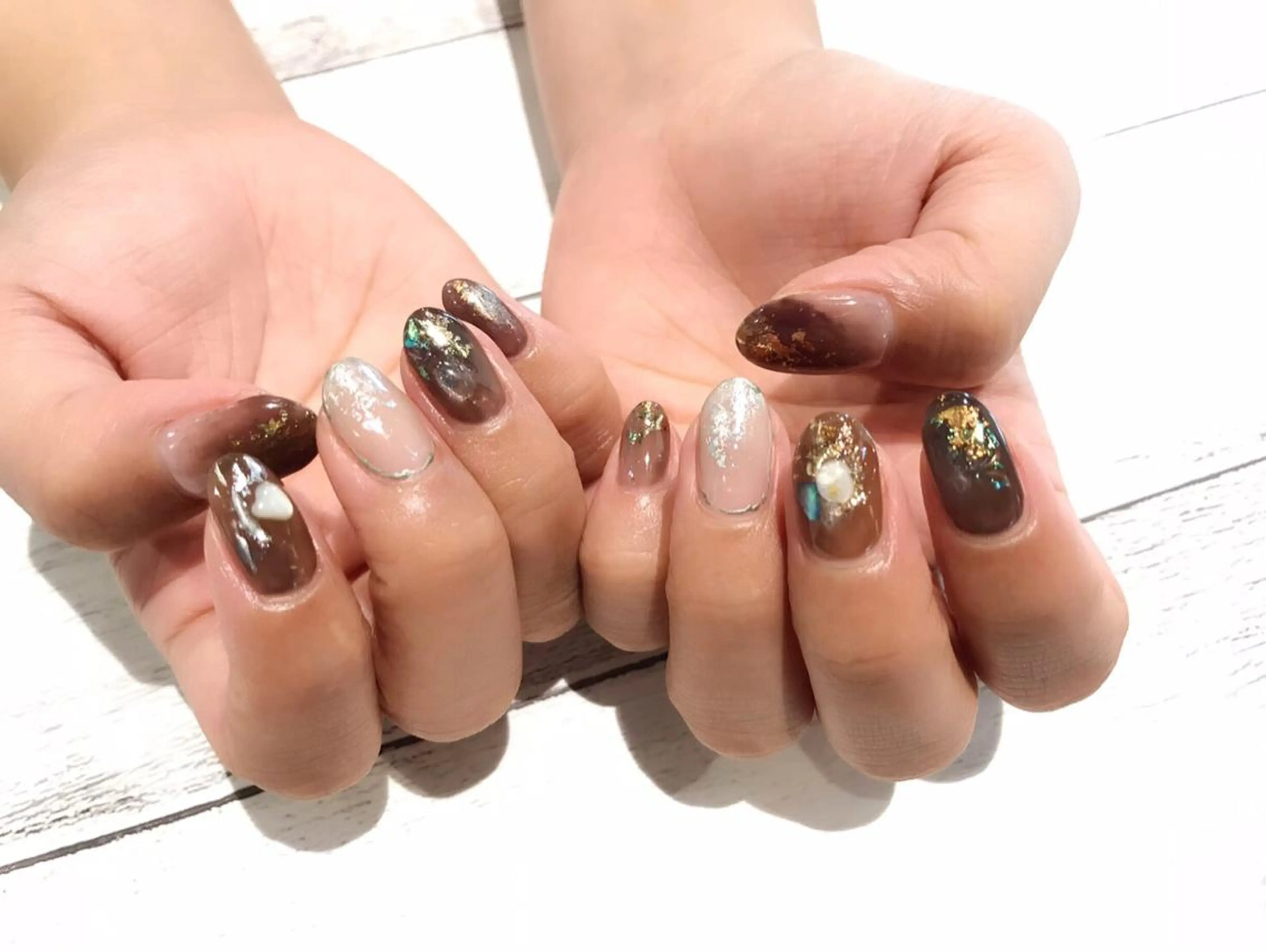 ネイル ニュアンスネイル ハンドネイル EARTH nanaのネイルデザイン