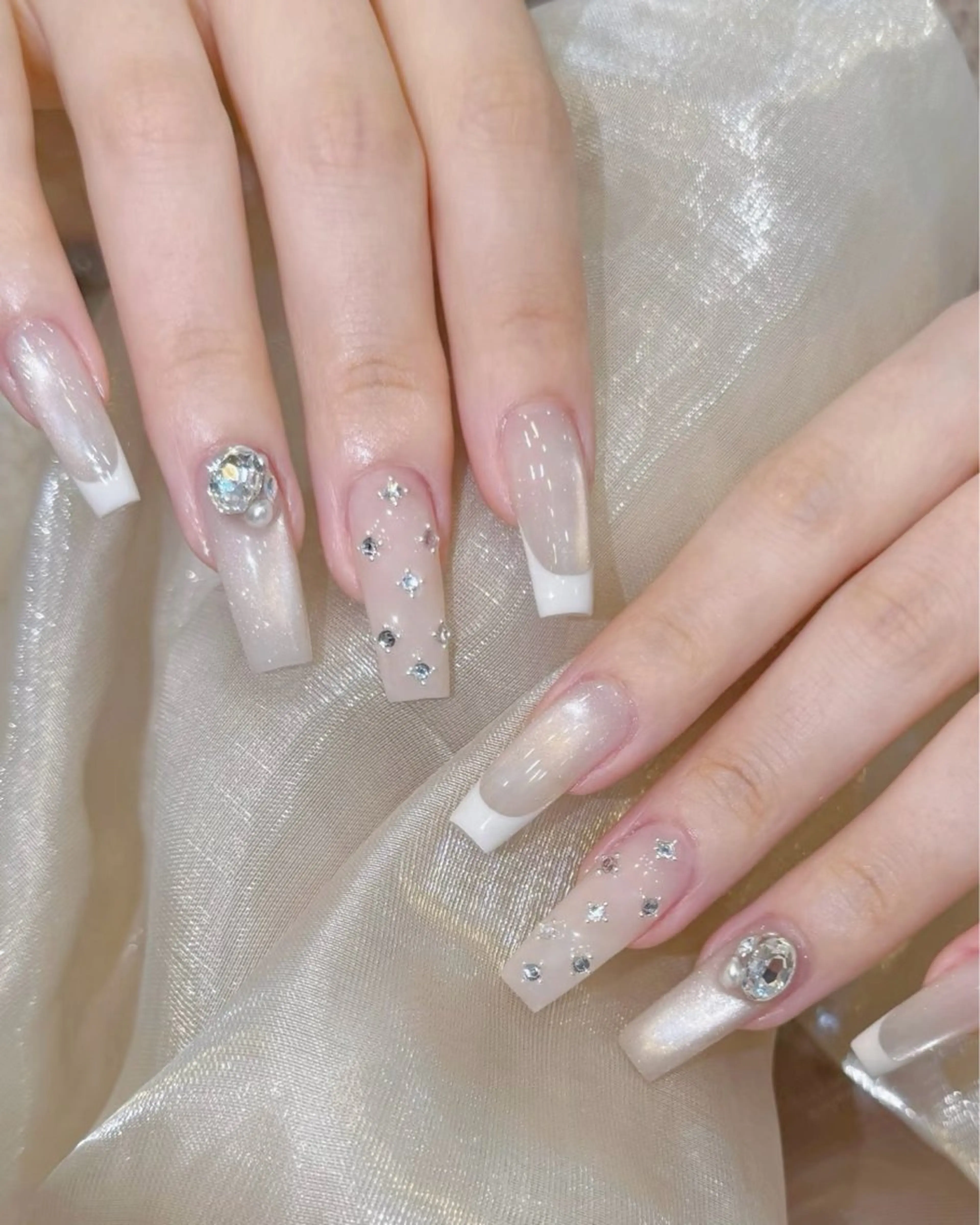 ネイル フレンチネイル 韓国ネイル ワンホンネイル ハンドネイル Speraネイル 大宮店🎀のネイルデザイン