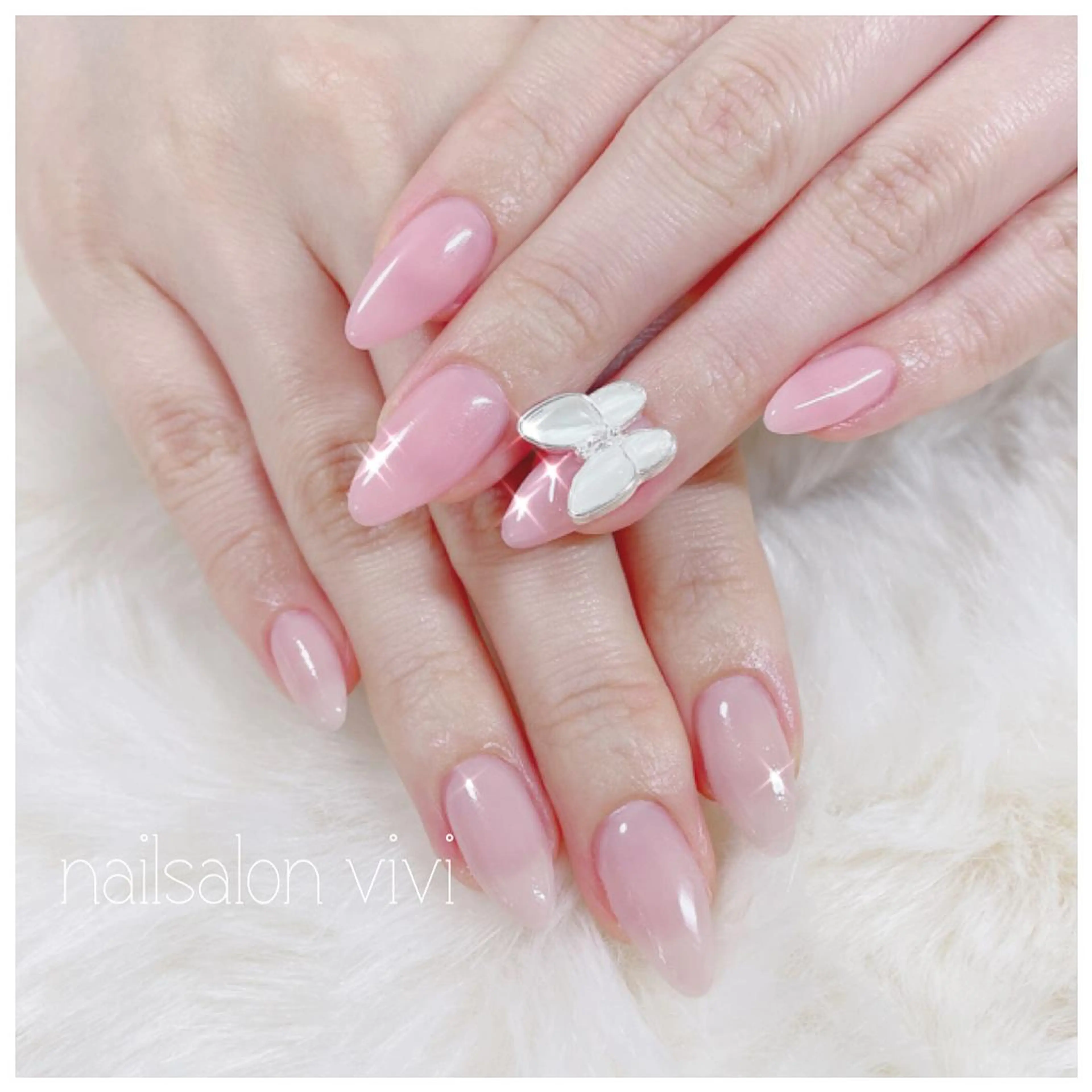 ネイル ＶＩＶＩ nailsalonのネイルデザイン