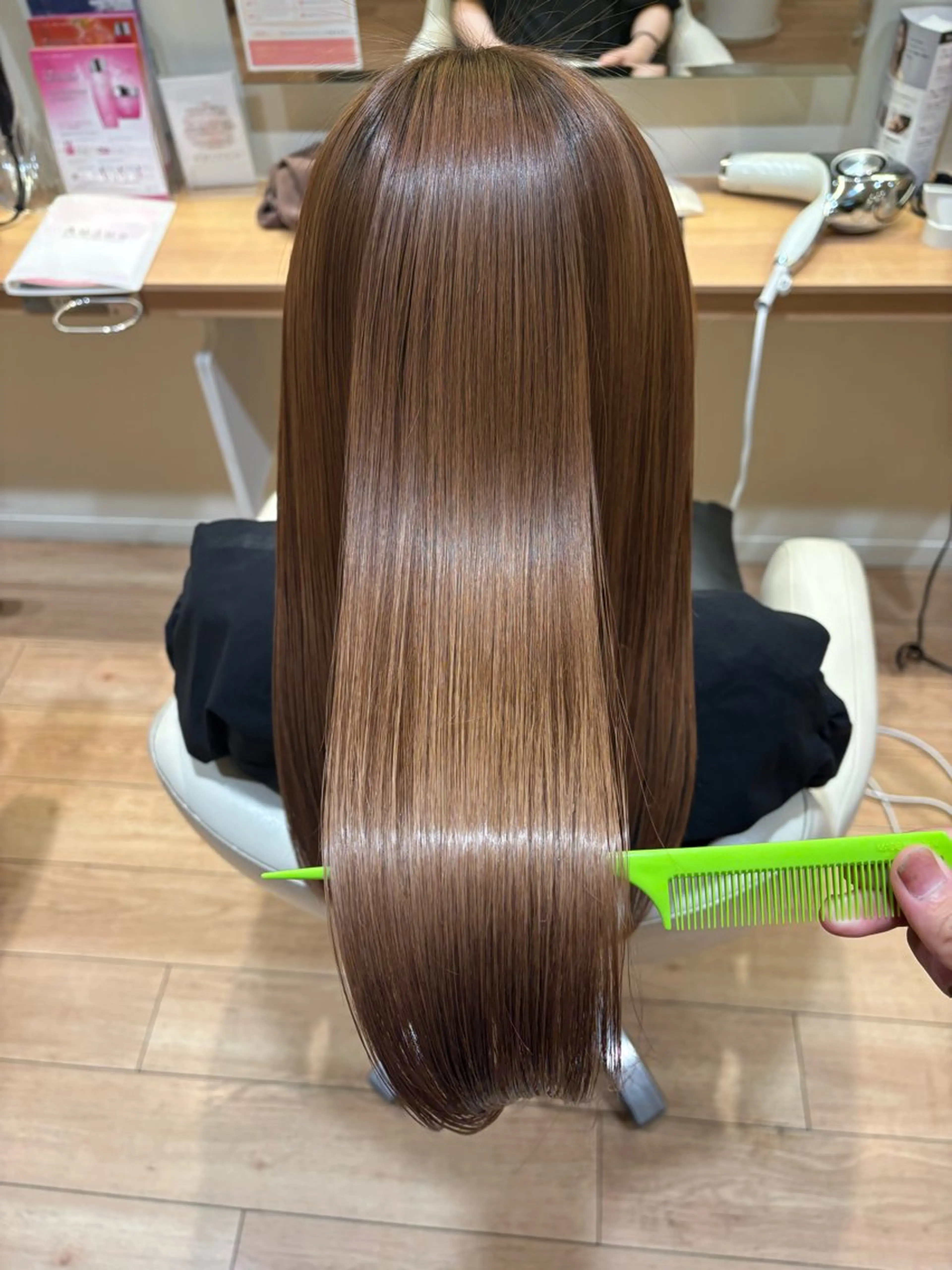 ロング トリートメント 酸熱トリートメント CHICCA本八幡 平賀ひなたのヘアスタイル