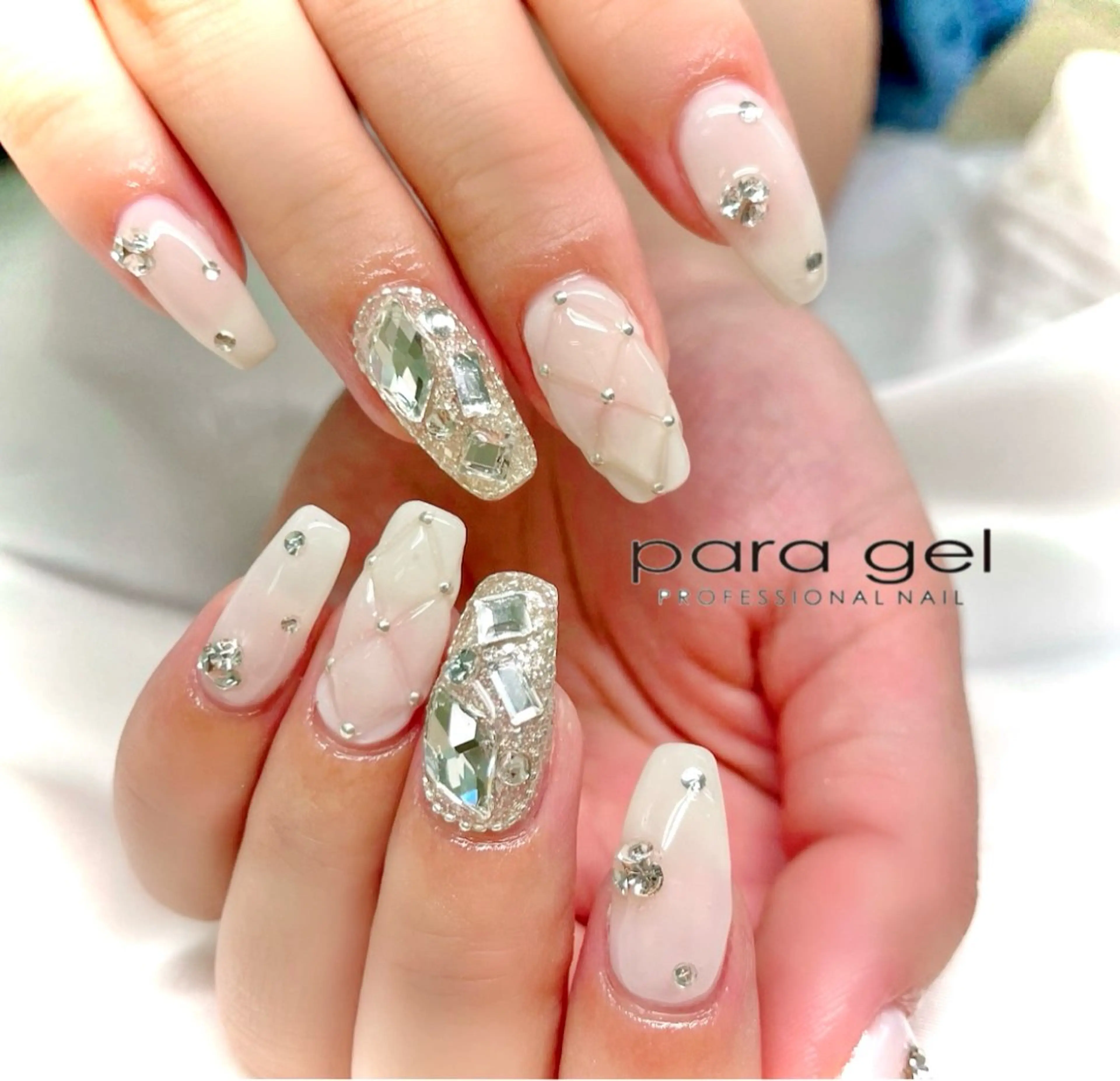 ネイル ハンドネイル Bianca🎀 ONODERAのネイルデザイン