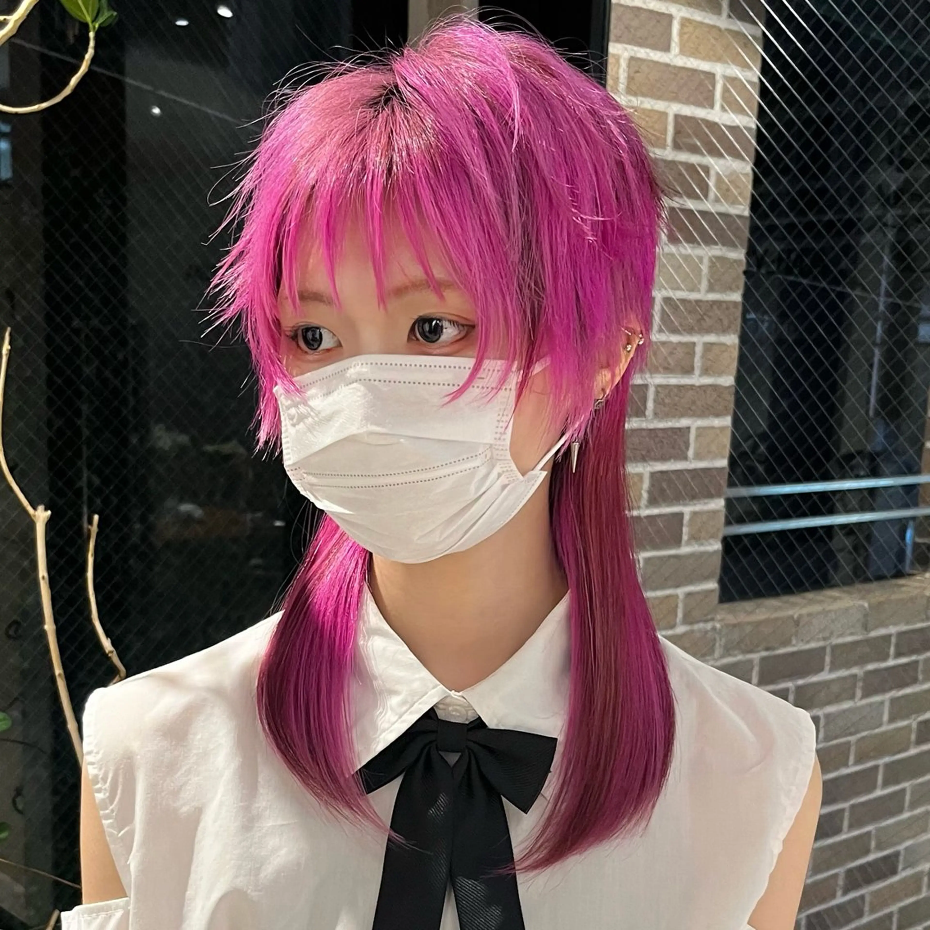 ミディアム カット ヘアカラー トリートメント ウルフとデザイン カラーの神のヘアスタイル