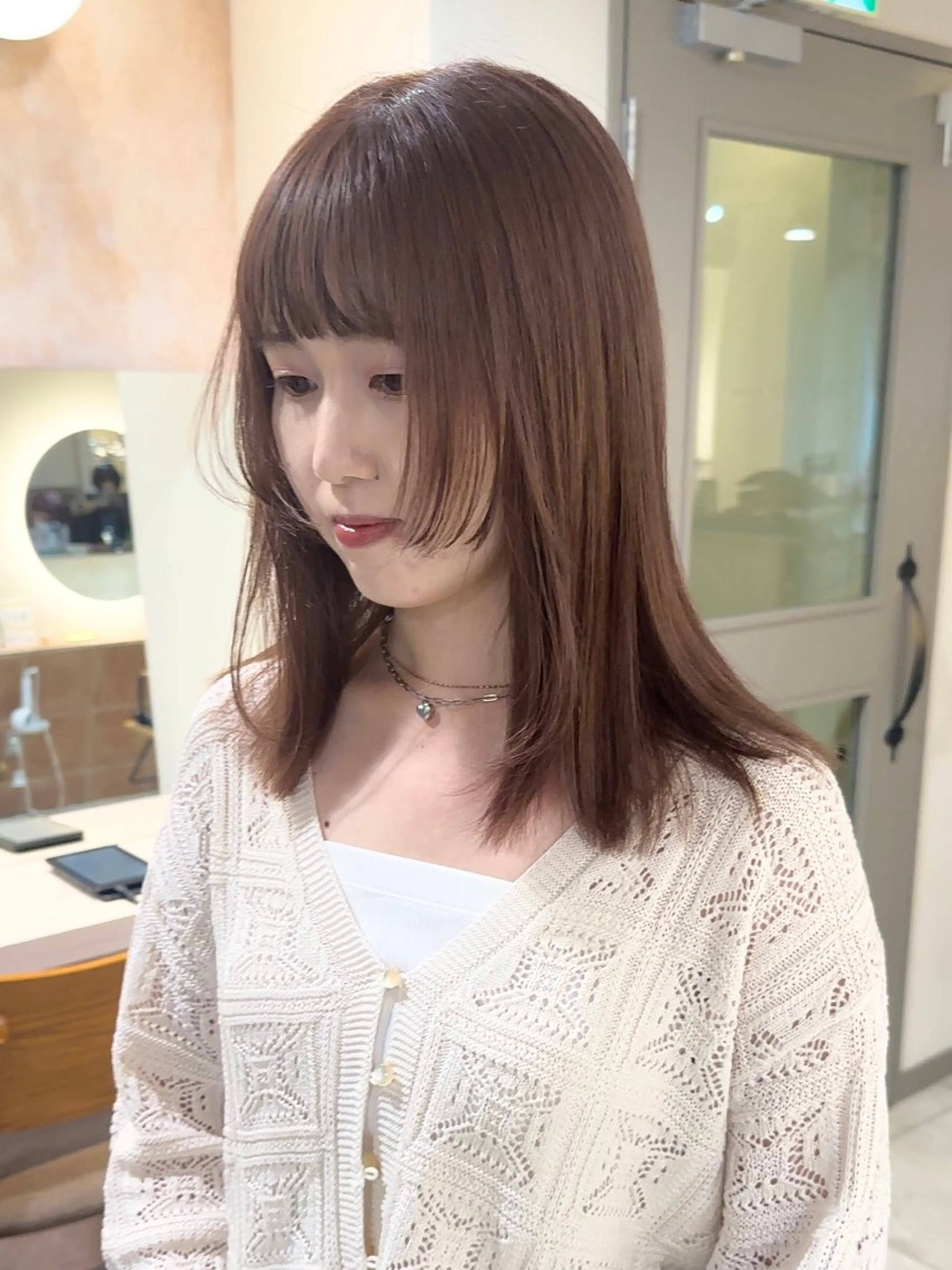 ミディアム カラー パーマ ヘアアレンジ バレイヤージュ ベージュカラー ブリーチ ケアブリーチ ダブルカラー カット ヘアカラー トリートメント 🦕ウルフカット 🦕ａｋｉｈｏのヘアスタイル