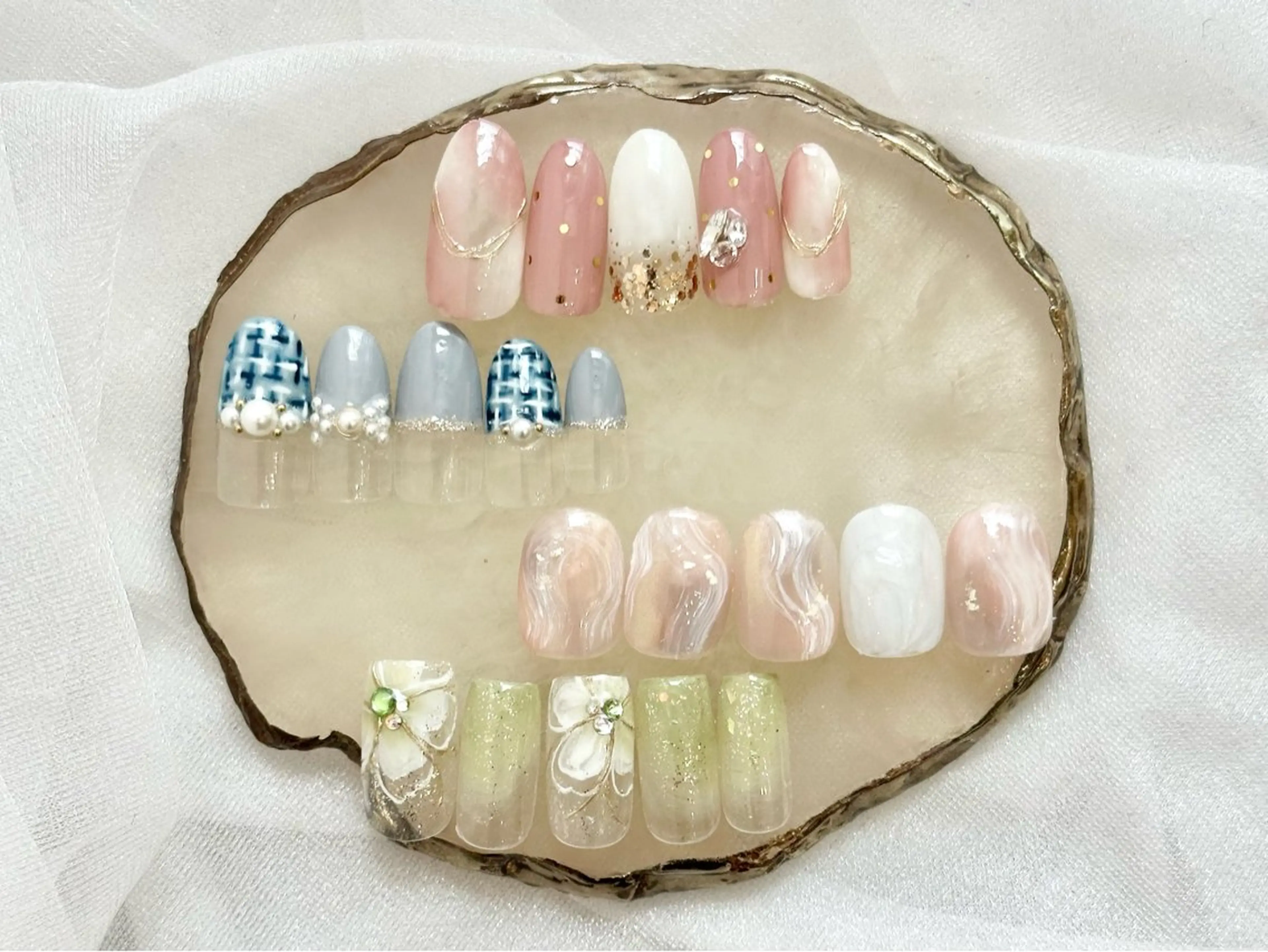 【オフなし】ケア付き・定額デザインコースの写真