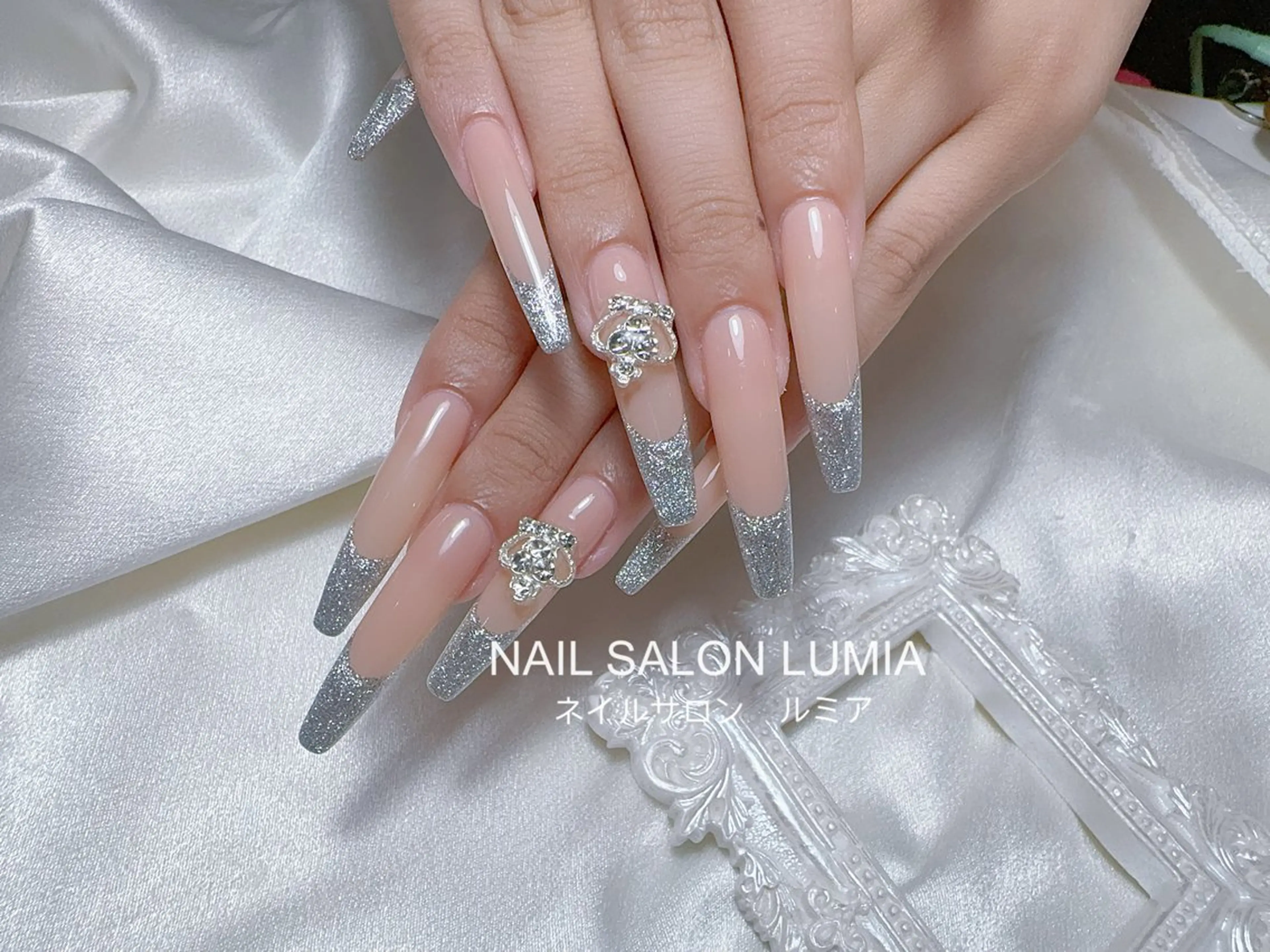ネイル ハンドネイル ネイルサロン ルミア Lumia 店長のネイルデザイン