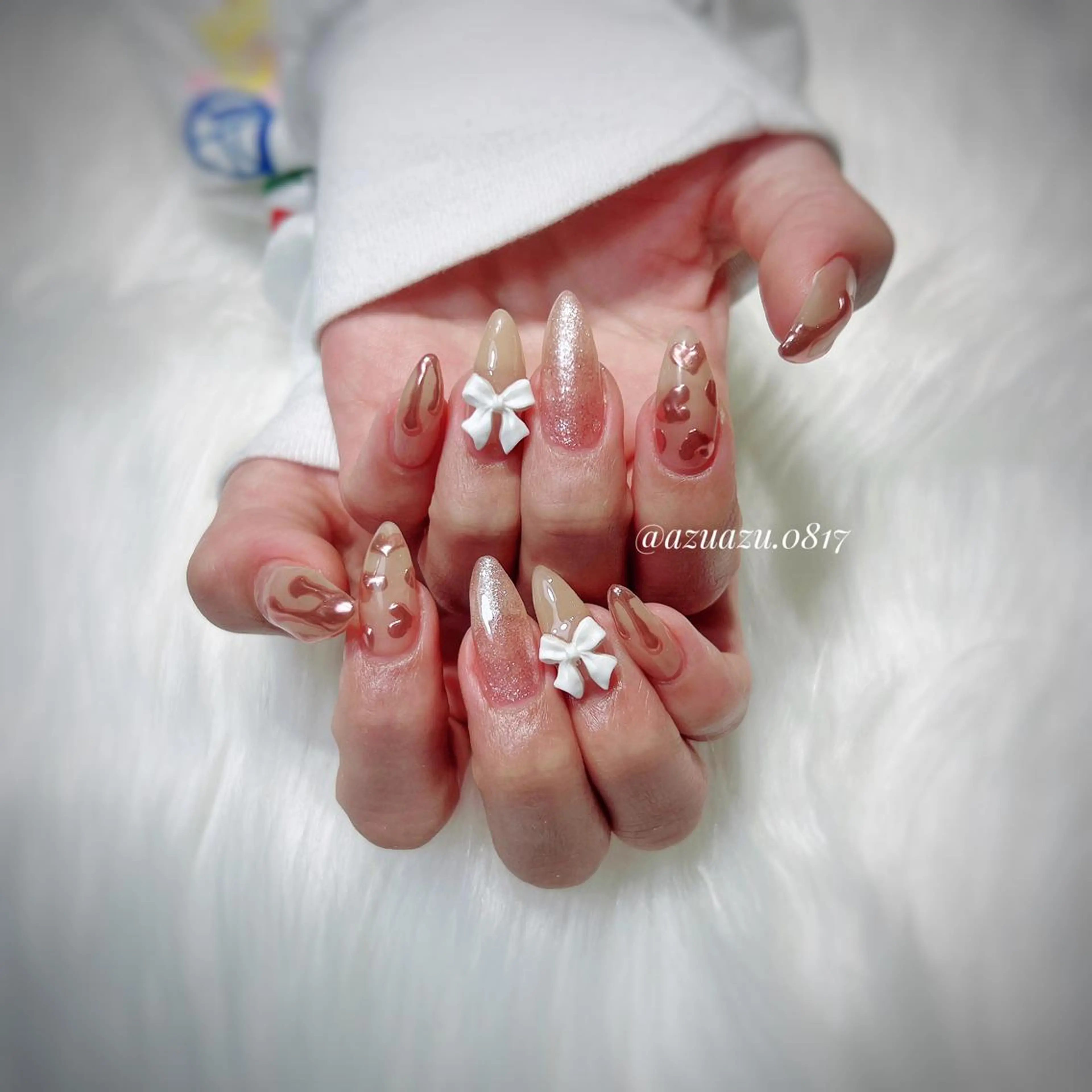 ネイル アートネイル ミラーネイル ハンドネイル hair&nail ROOTS所属・ﾍｱﾒｲｸ&ﾈｲﾙ ♥️Azuのネイルデザイン