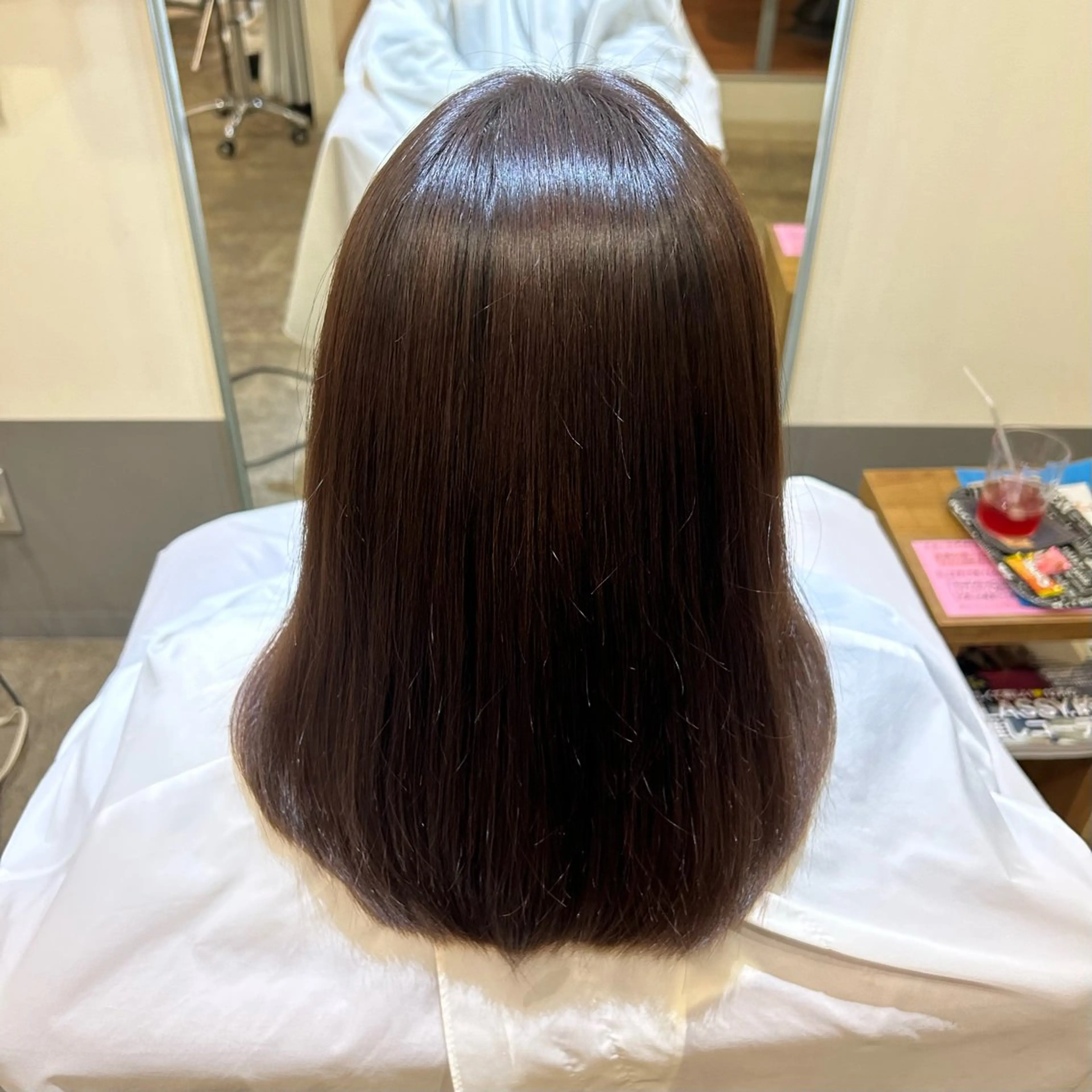 ミディアム カラー アッシュ 透明感カラー ホワイトアッシュ HashTAG miyuのヘアスタイル