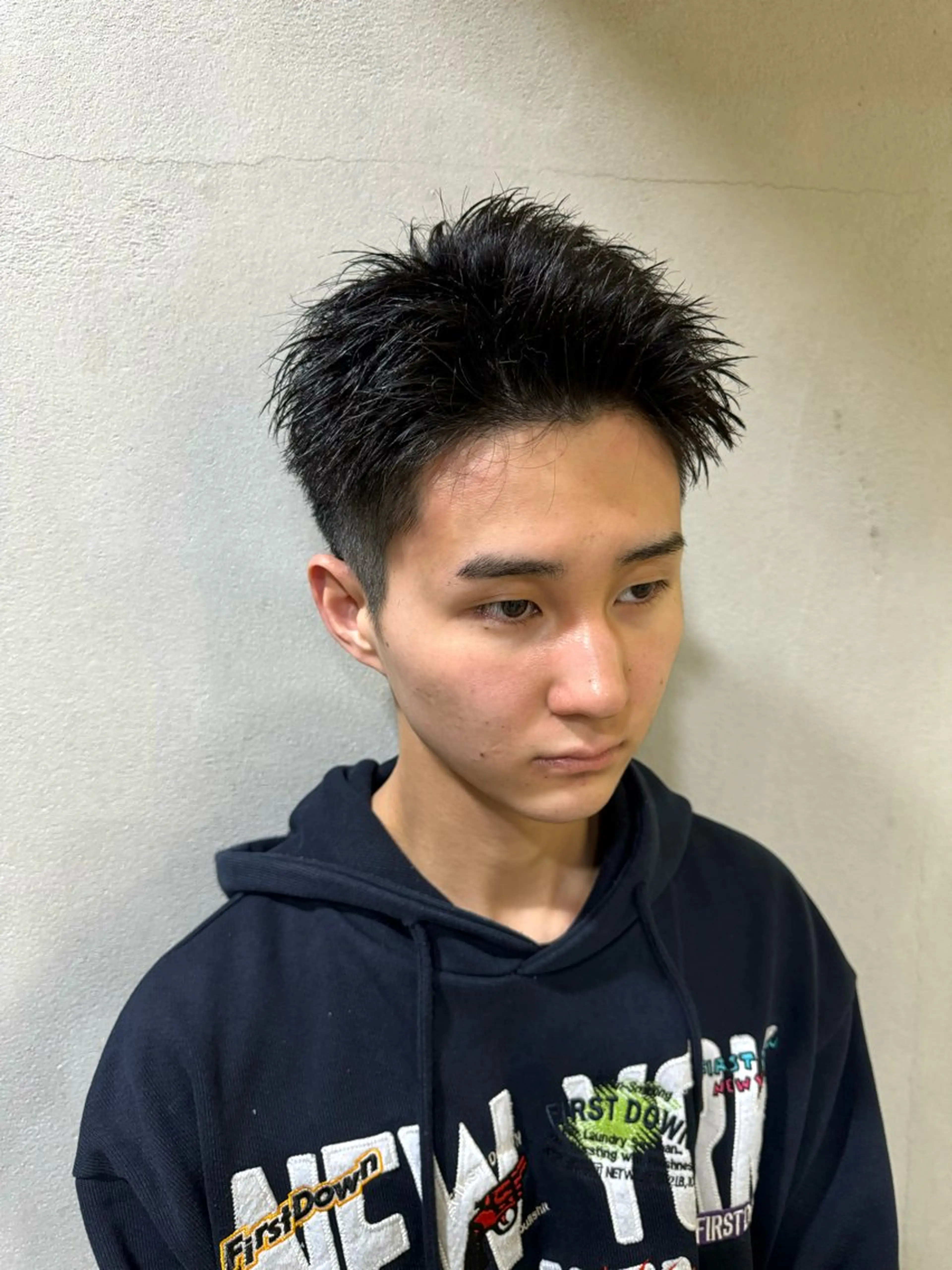 メンズ カット アキト/ メンズ/透明感暗髪のヘアスタイル