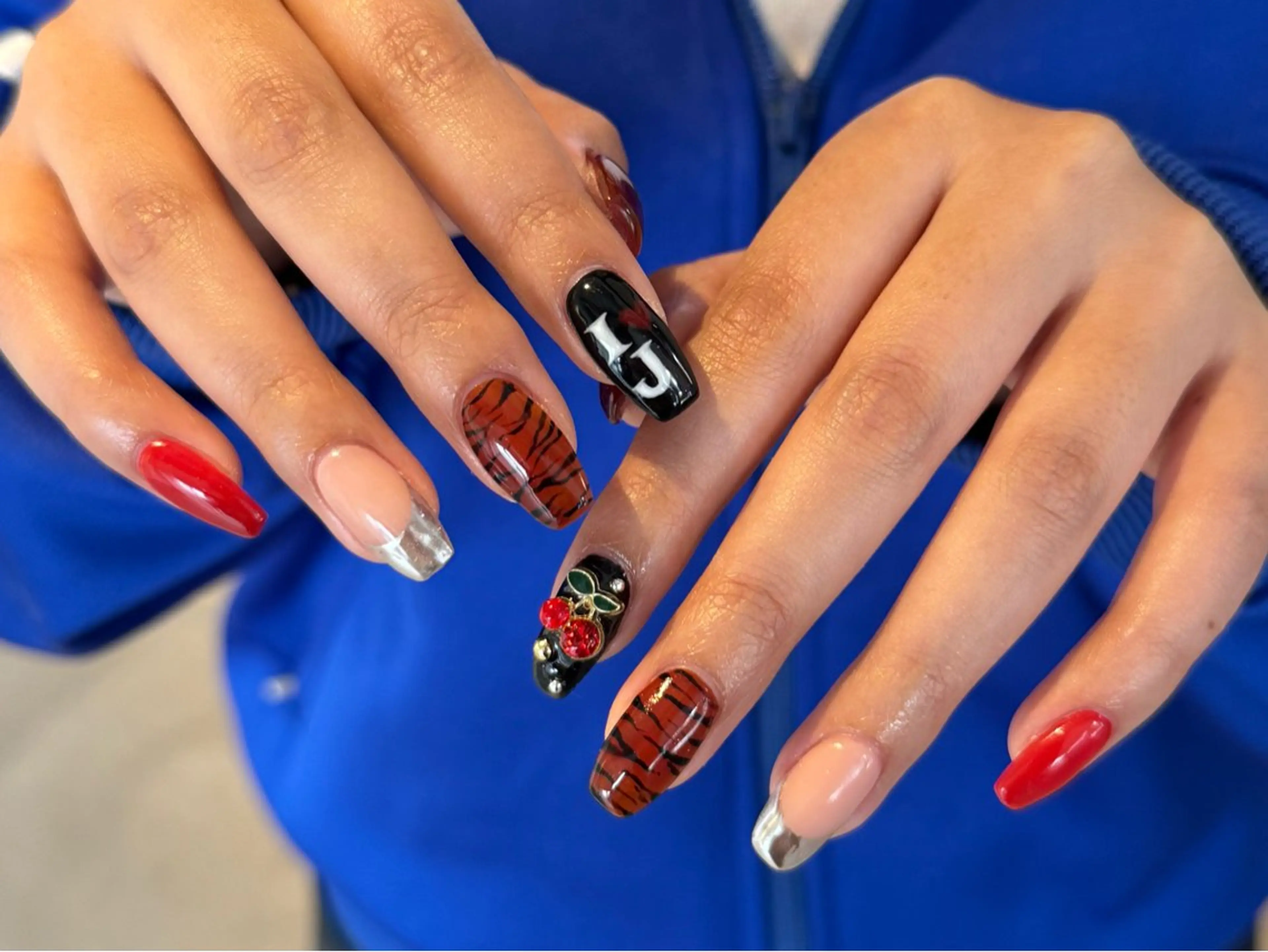 ネイル 🍒 akariのネイルデザイン