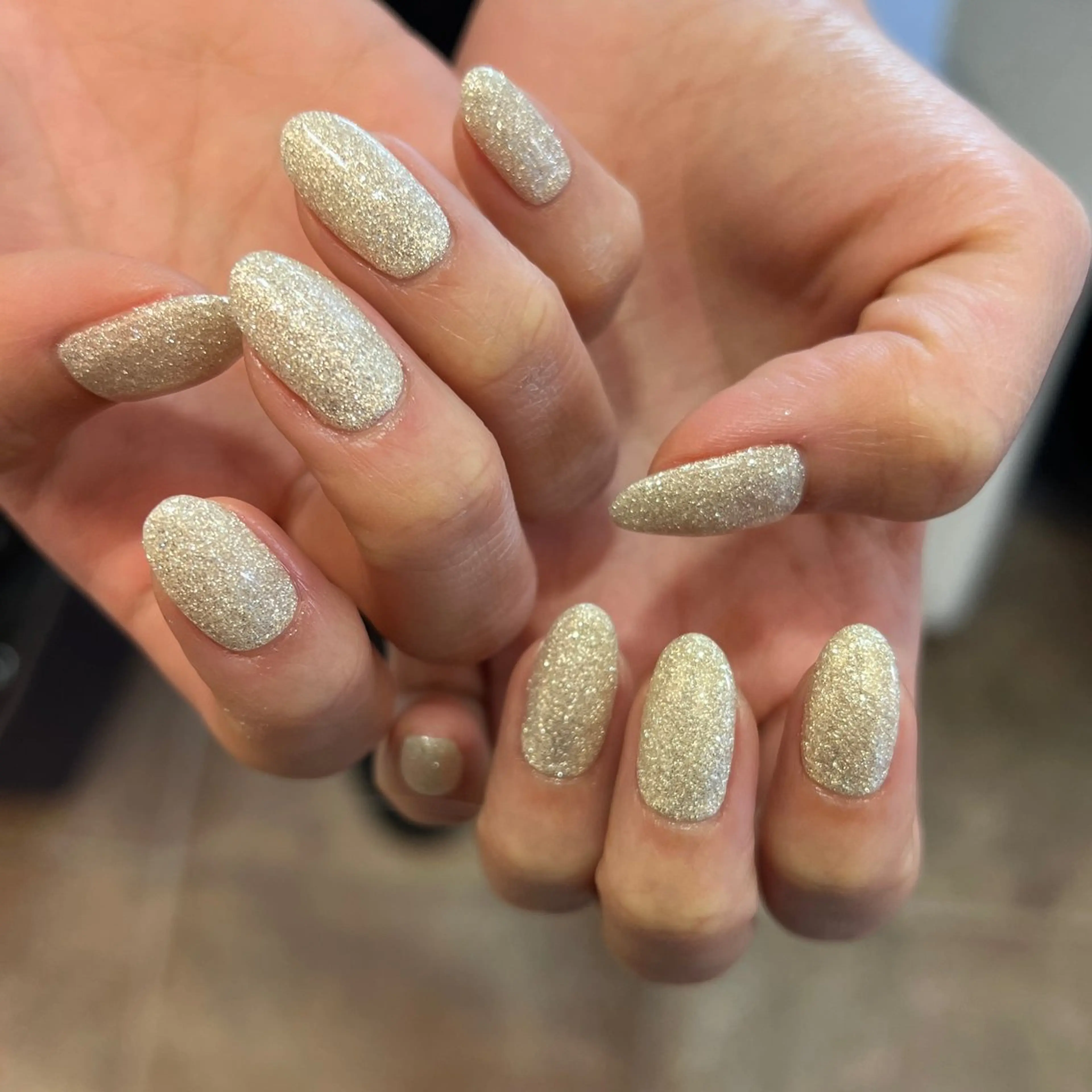 ネイル ハンドネイル 河野 弥月のネイルデザイン