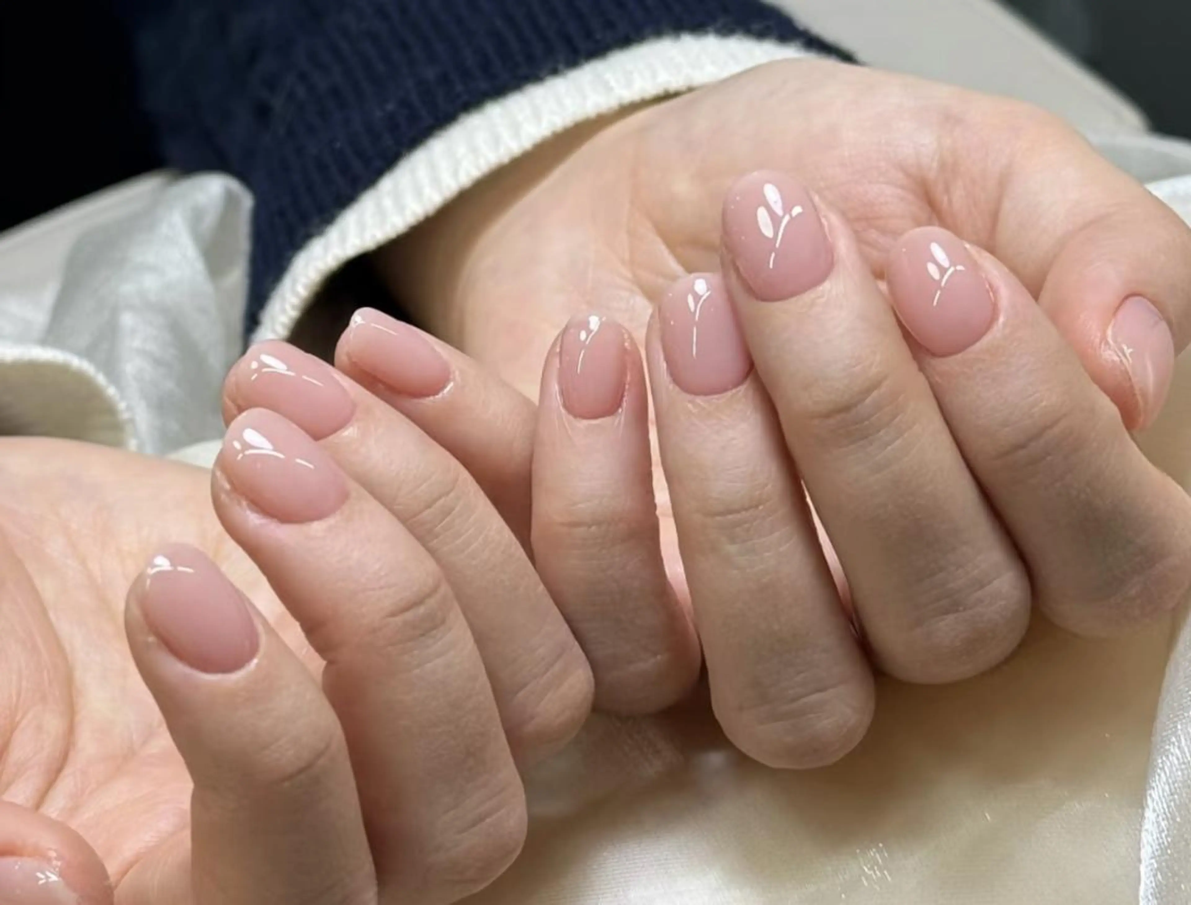 ネイル ハンドネイル エ リのネイルデザイン