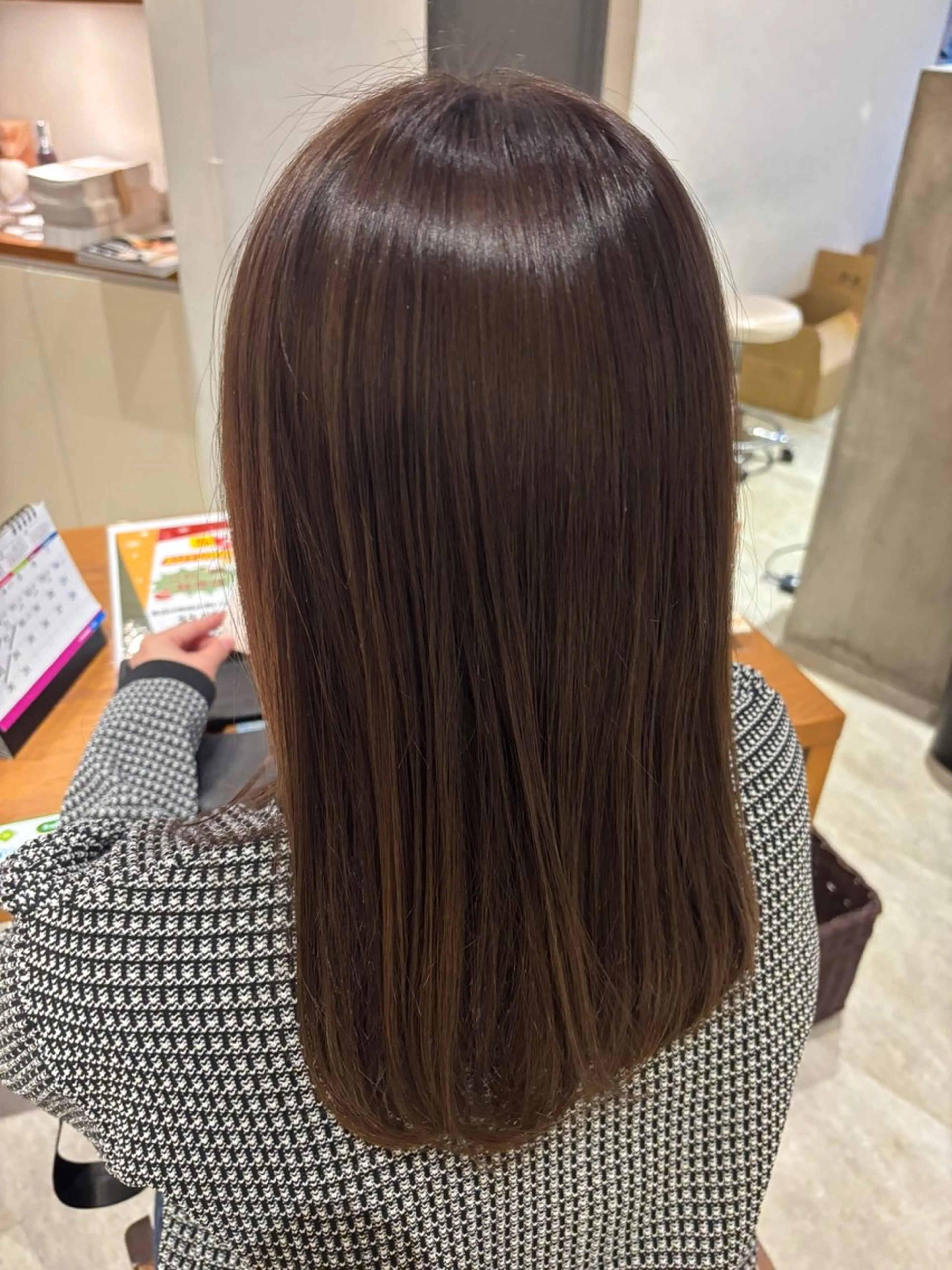 ミディアム on|HAIRSALON所属・中里 恵梨のヘアスタイル