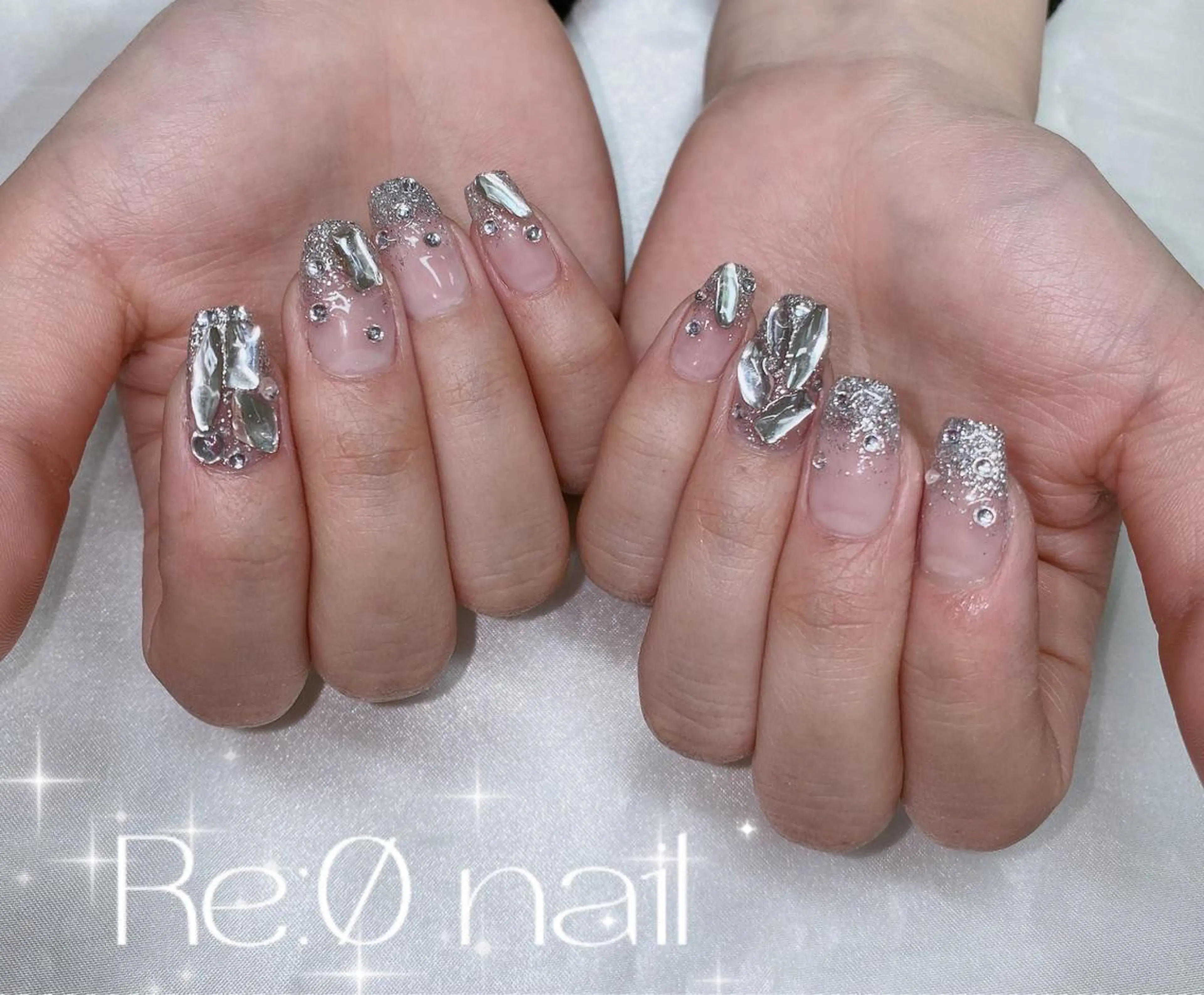 ネイル ストーンネイル ハンドネイル Re:Ø nail 🩵TSUJIのネイルデザイン