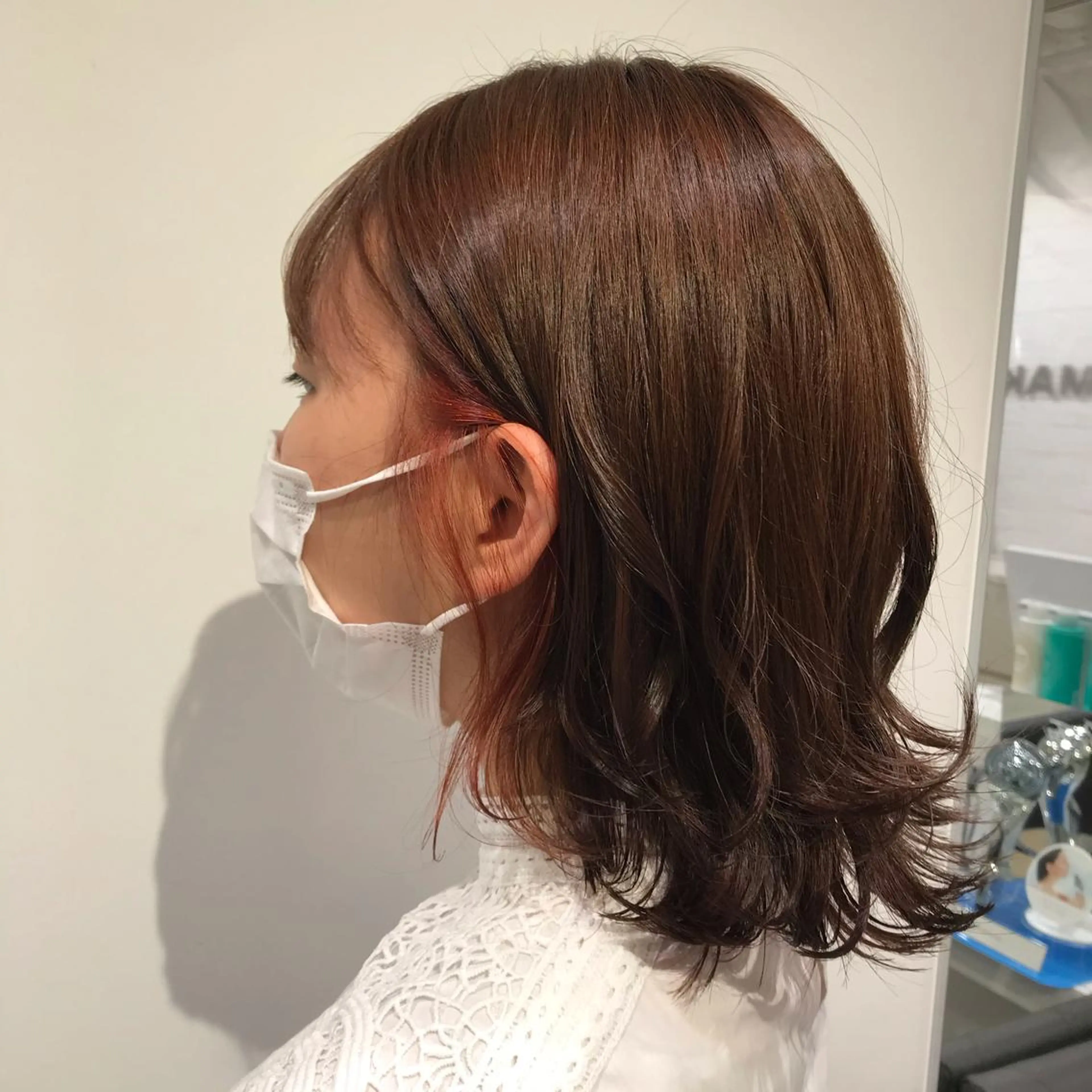 ミディアム カラー ブラウンカラー イヤリングカラー ピンクカラー 外ハネヘア ヘアカラー トリートメント 【暖色カラー特化】 中山由梨のヘアスタイル