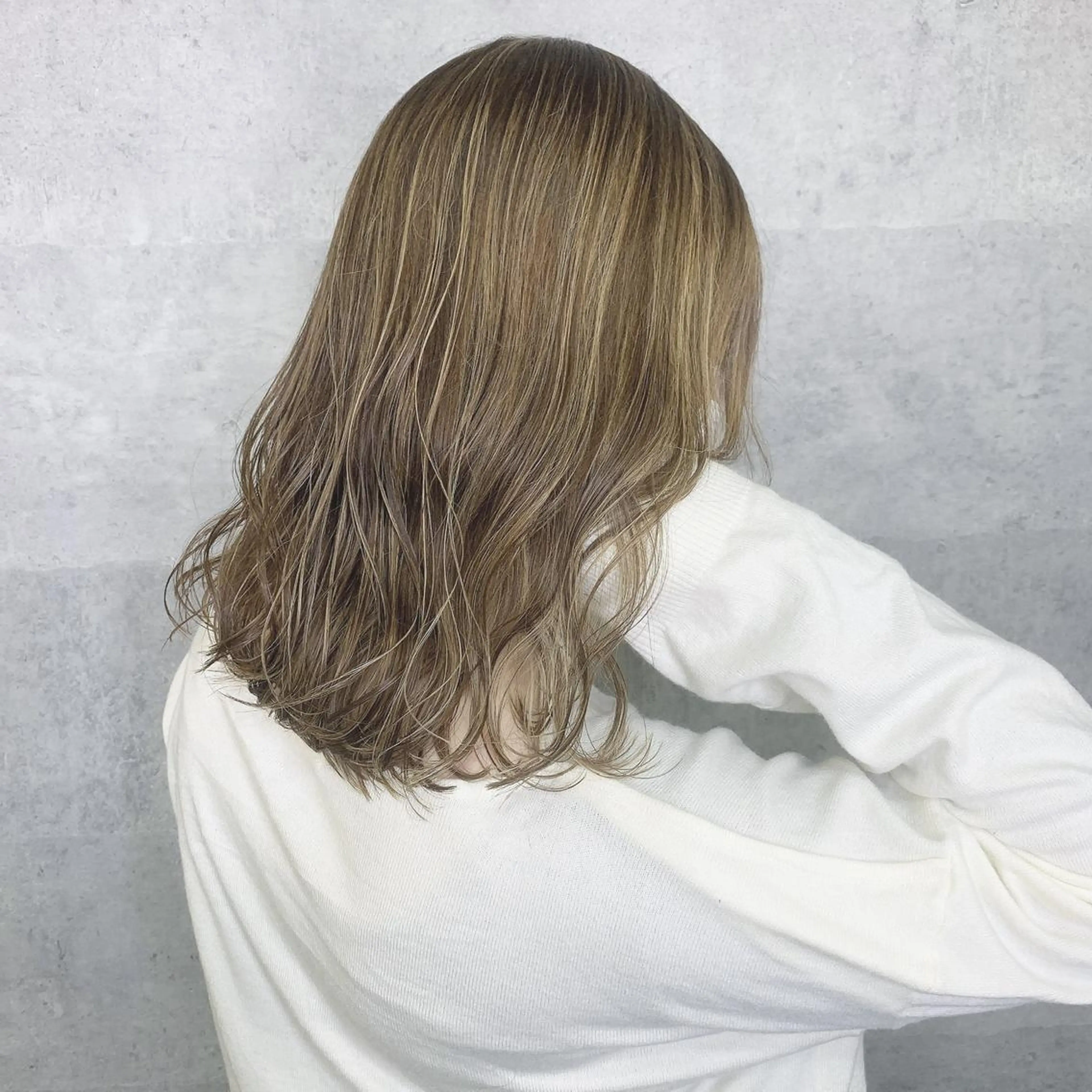 セミロング 似合わせのプロ🕊 美髪矯正/ioriのヘアスタイル