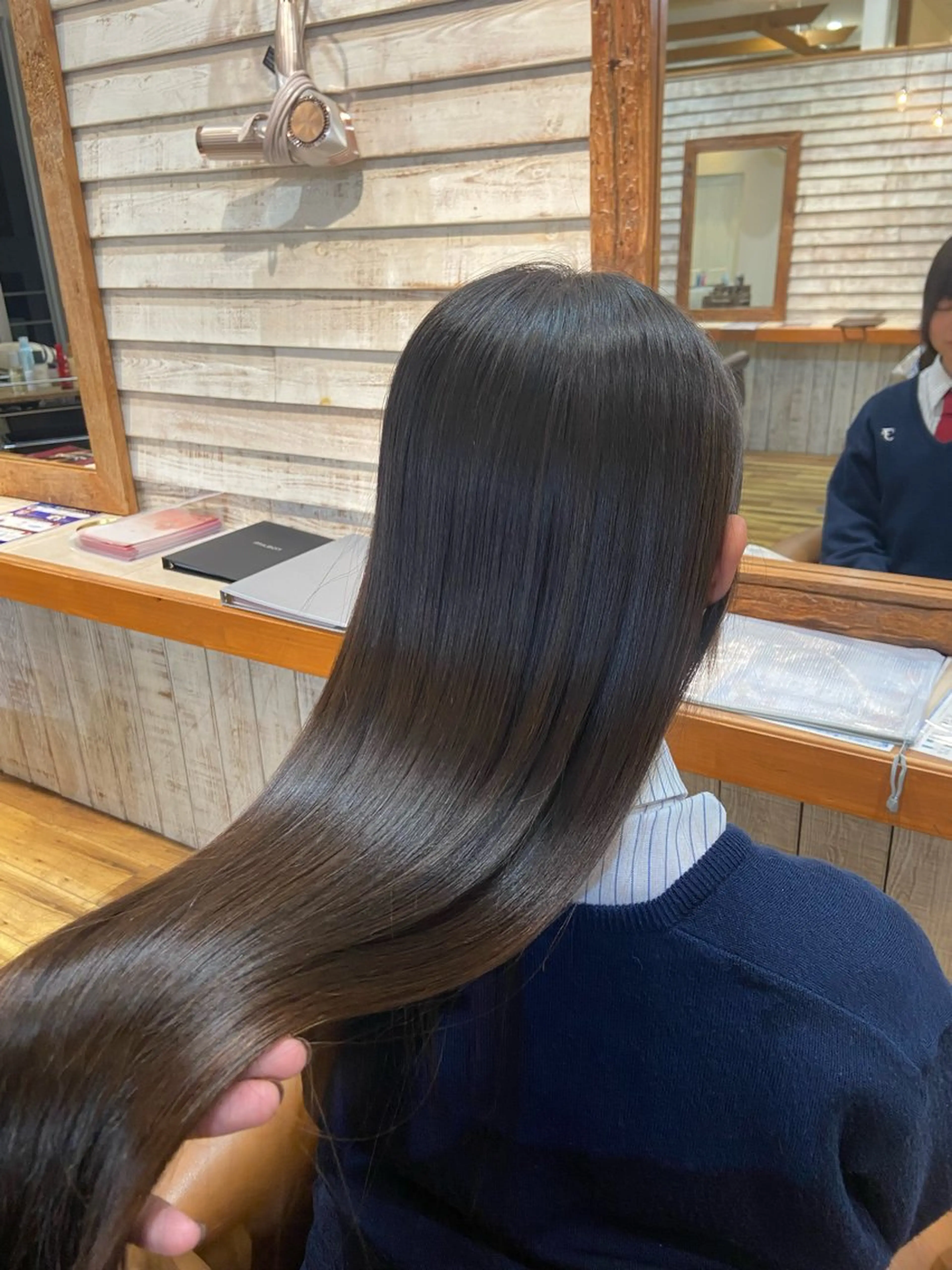 【髪質改善】カット＋髪質改善トリートメント¥12000→¥8900の写真