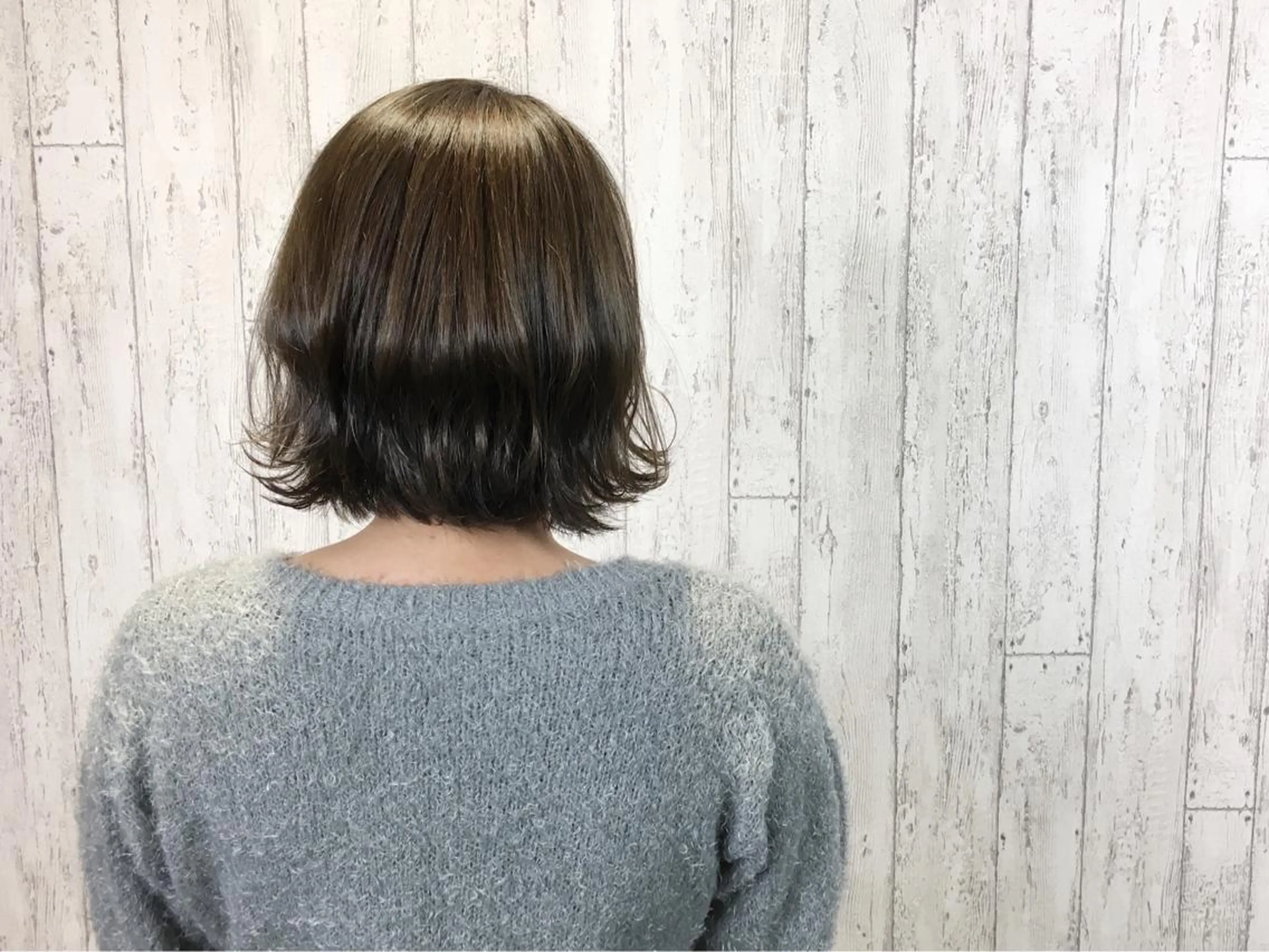 ミディアム カラー カット ヘアカラー カット／メンズカット 藤田麻衣のヘアスタイル