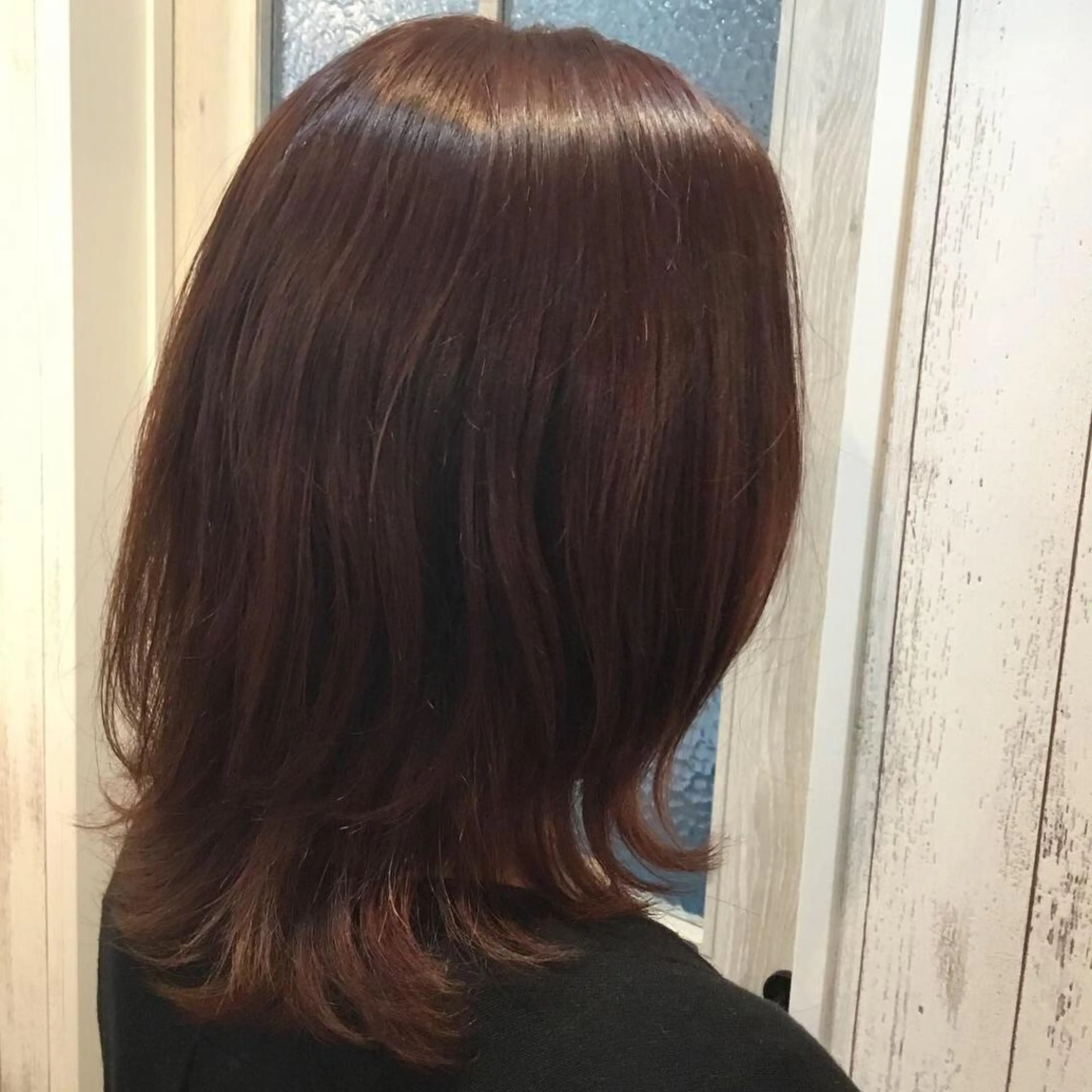 ミディアム カラー embrace エンブレイスのヘアスタイル