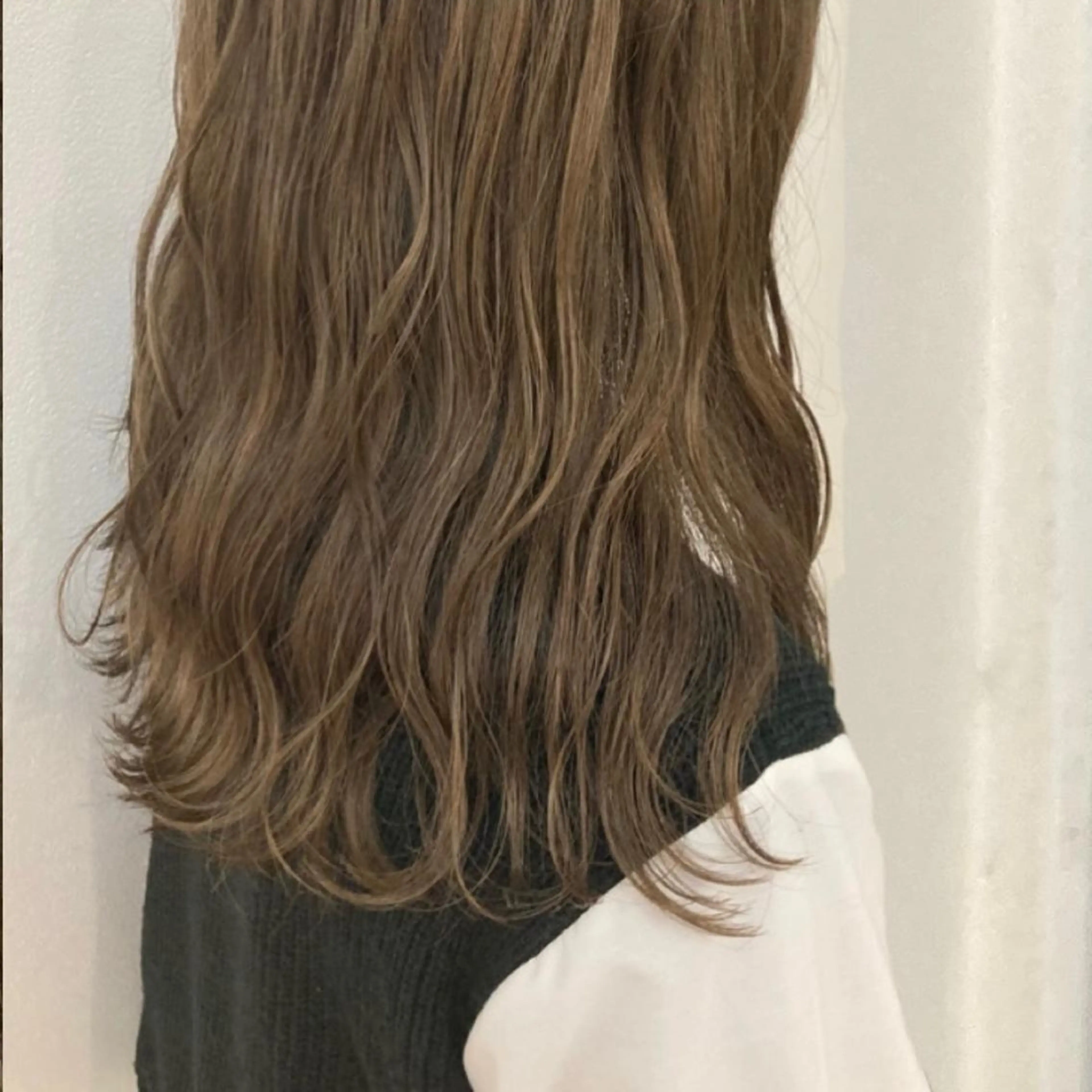 ロング カラー 透明感カラー🫧 nanohaのヘアスタイル