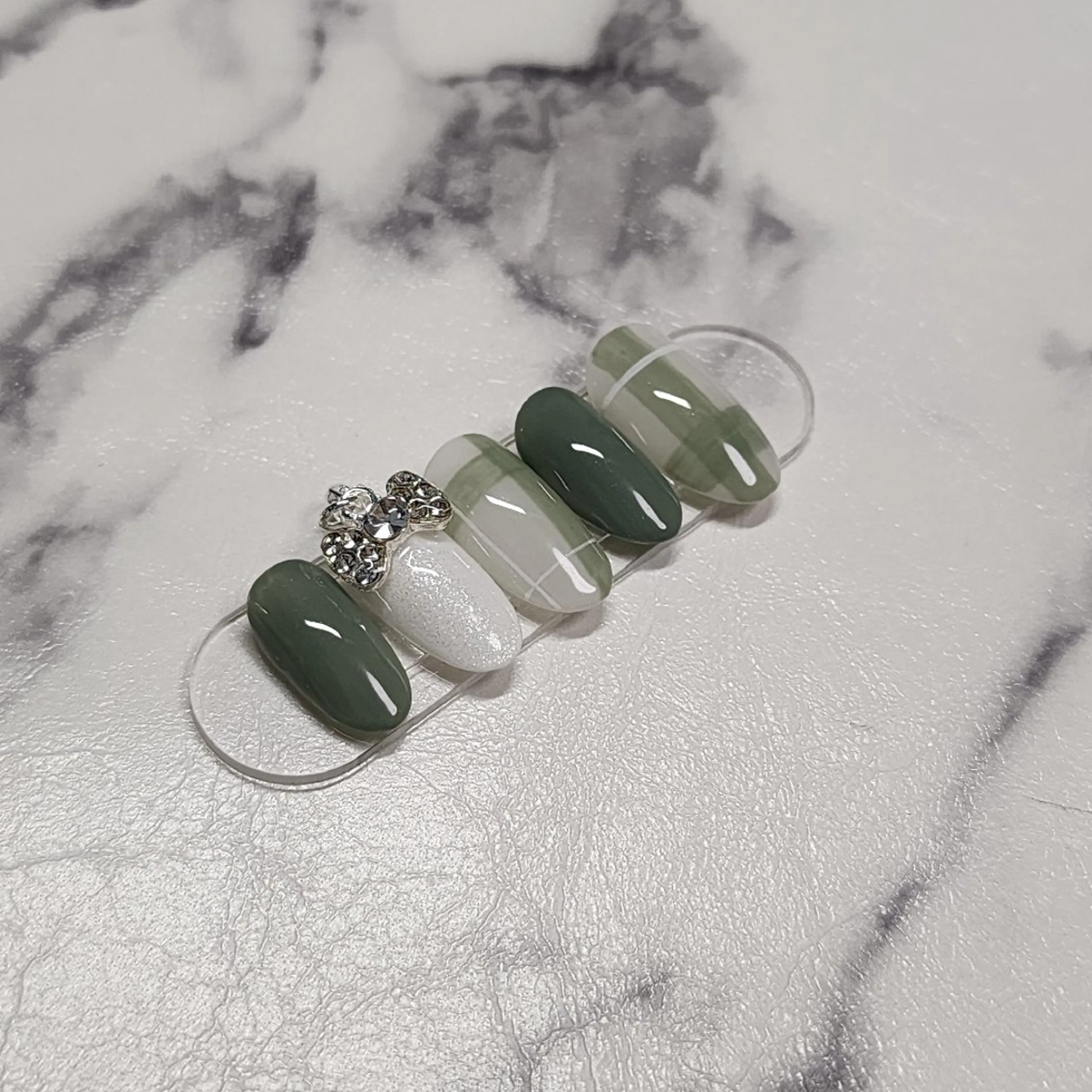 ネイル NailSalon＆HandmadeShop♾️Eight♾️所属・NailSalon ♾️Eight♾️のネイルデザイン