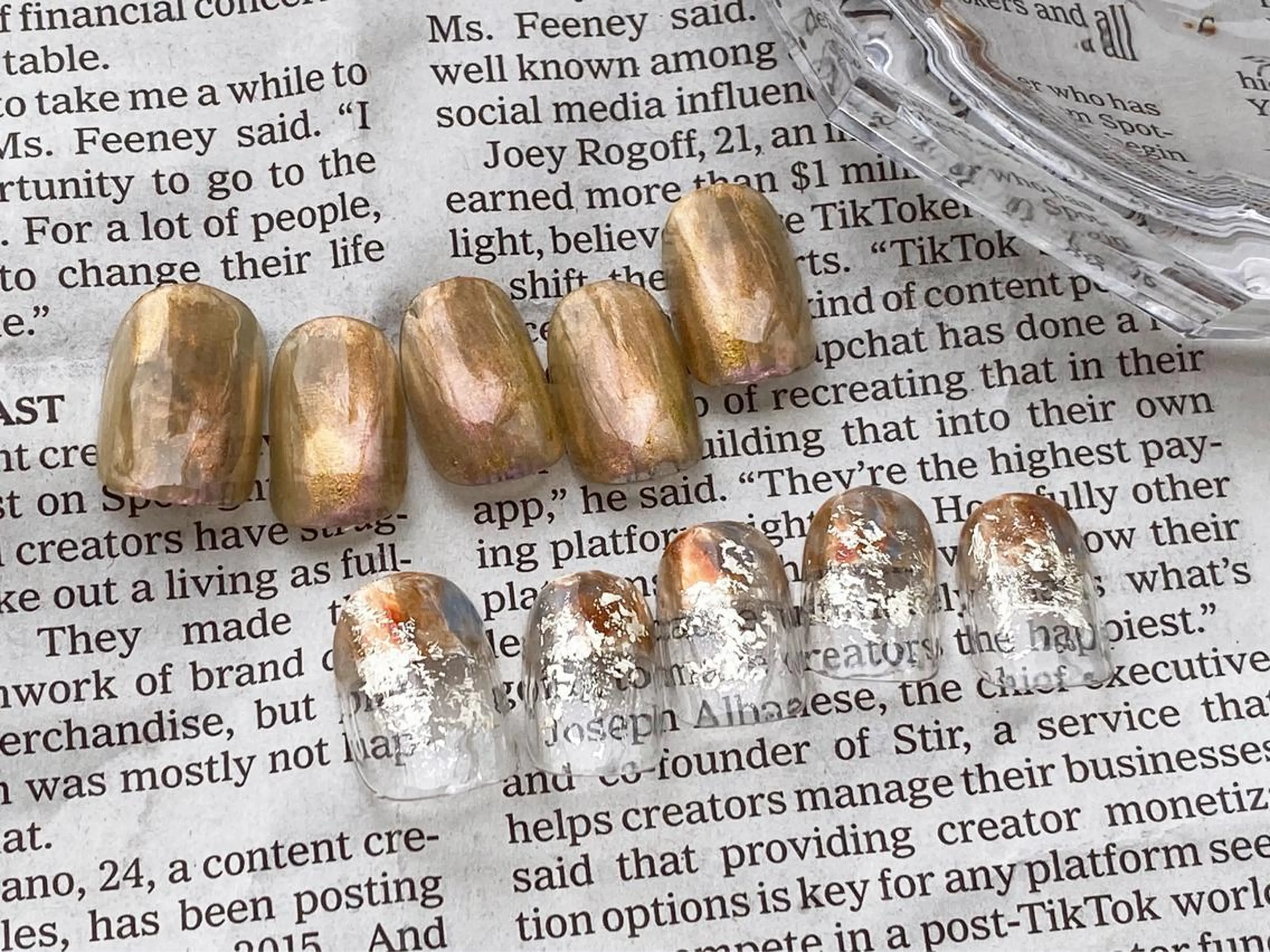 ネイル sofa Ayanaのネイルデザイン