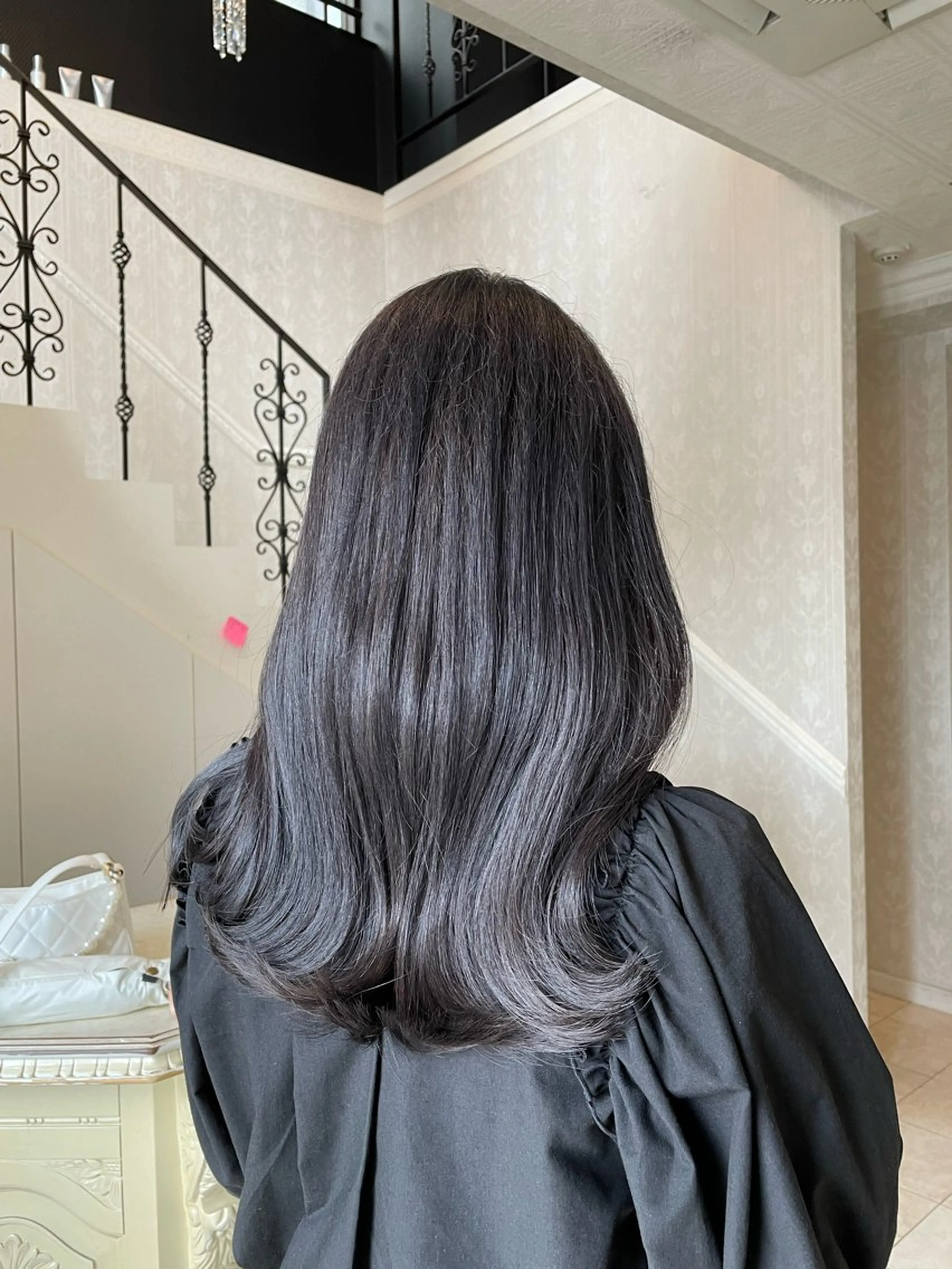 セミロング カラー ダークグレー ヘアカラー トリートメント 原田 華帆🦋🩶のヘアスタイル