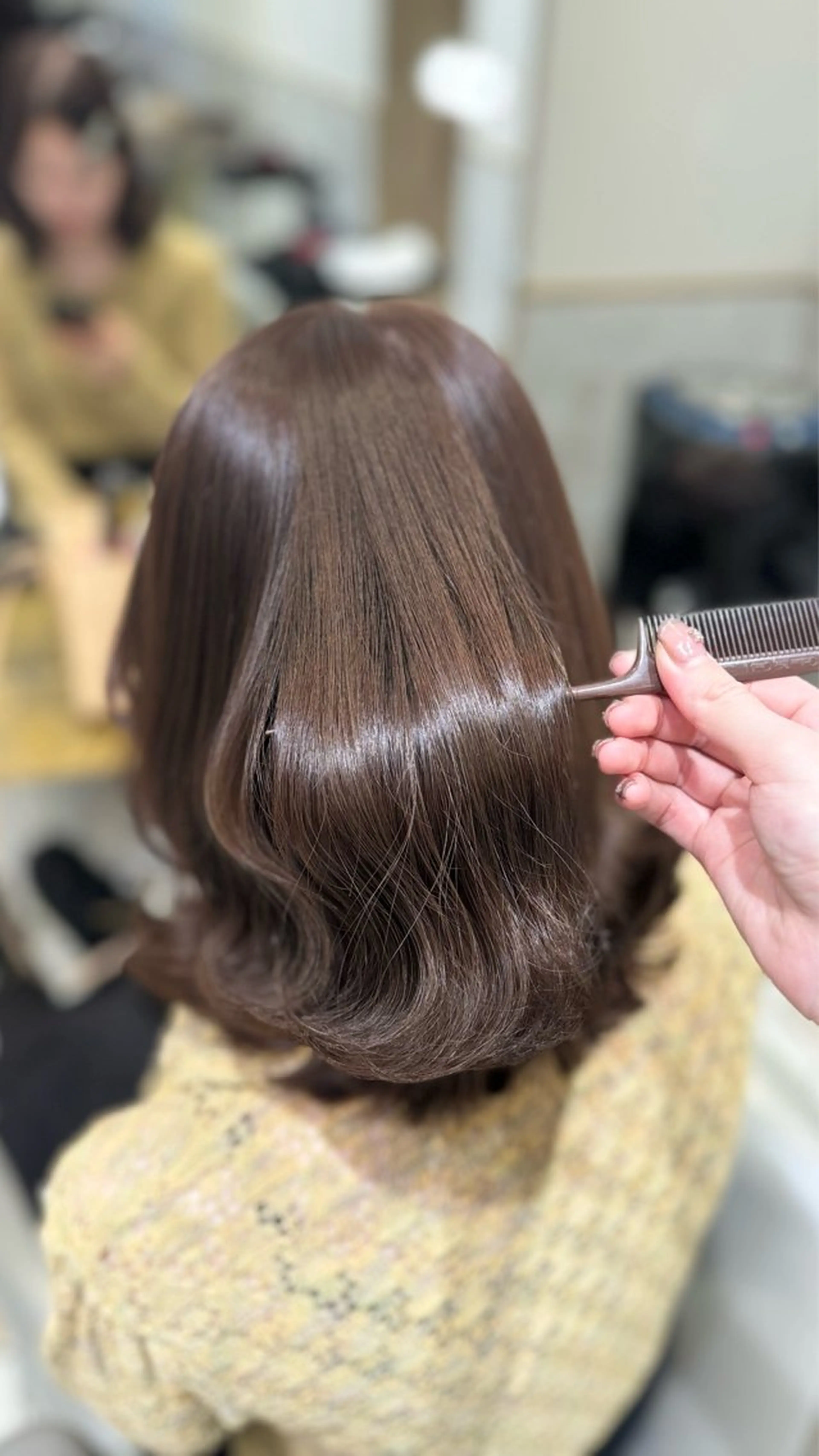 ミディアム カラー ヘアカラー costes 今井芽依のヘアスタイル