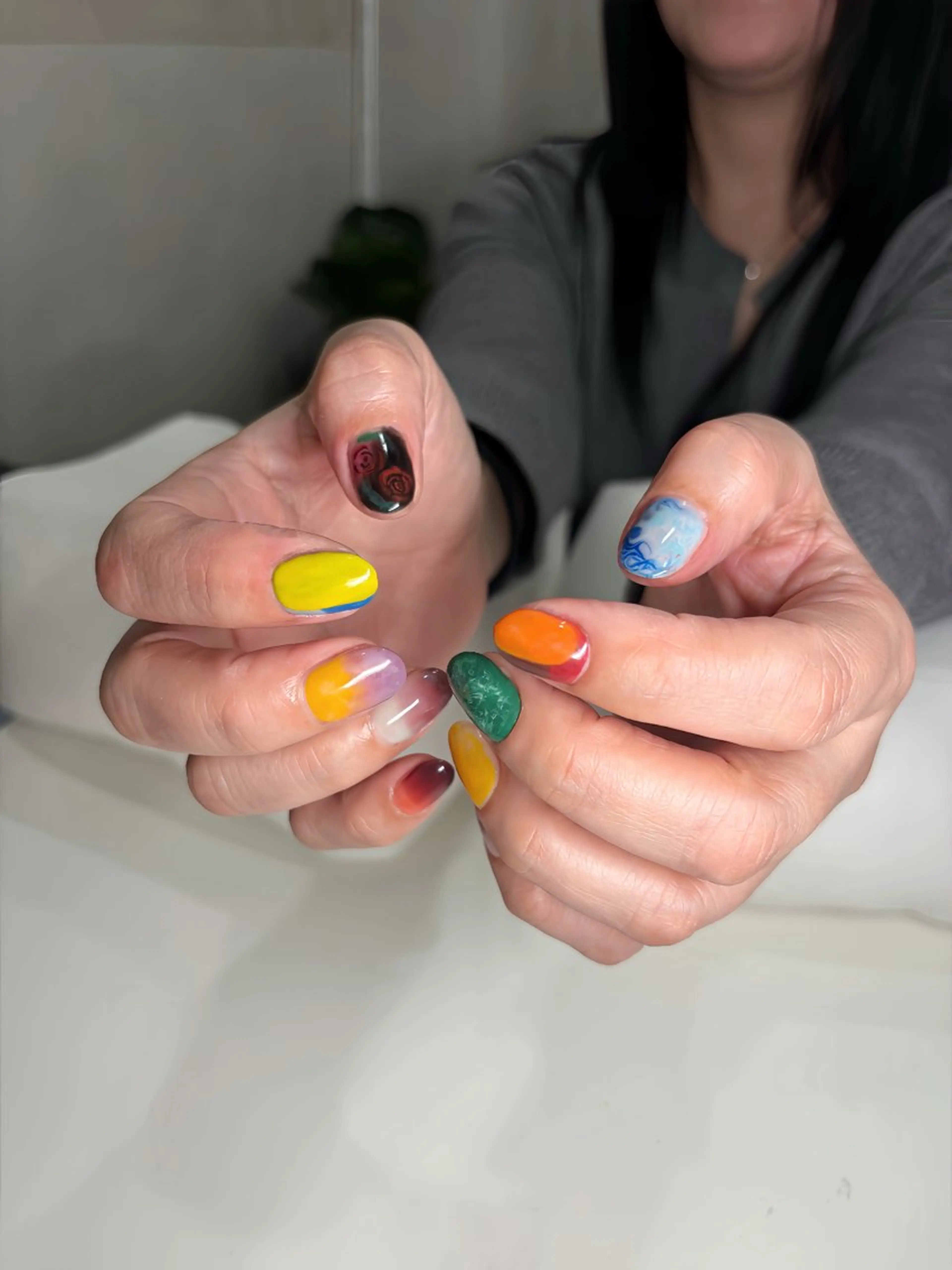 ネイル ニュアンスネイル ハンドネイル GO TODAY シェアサロン Aimee店所属・ネイルサロン /しあわせたいむ🌱のネイルデザイン