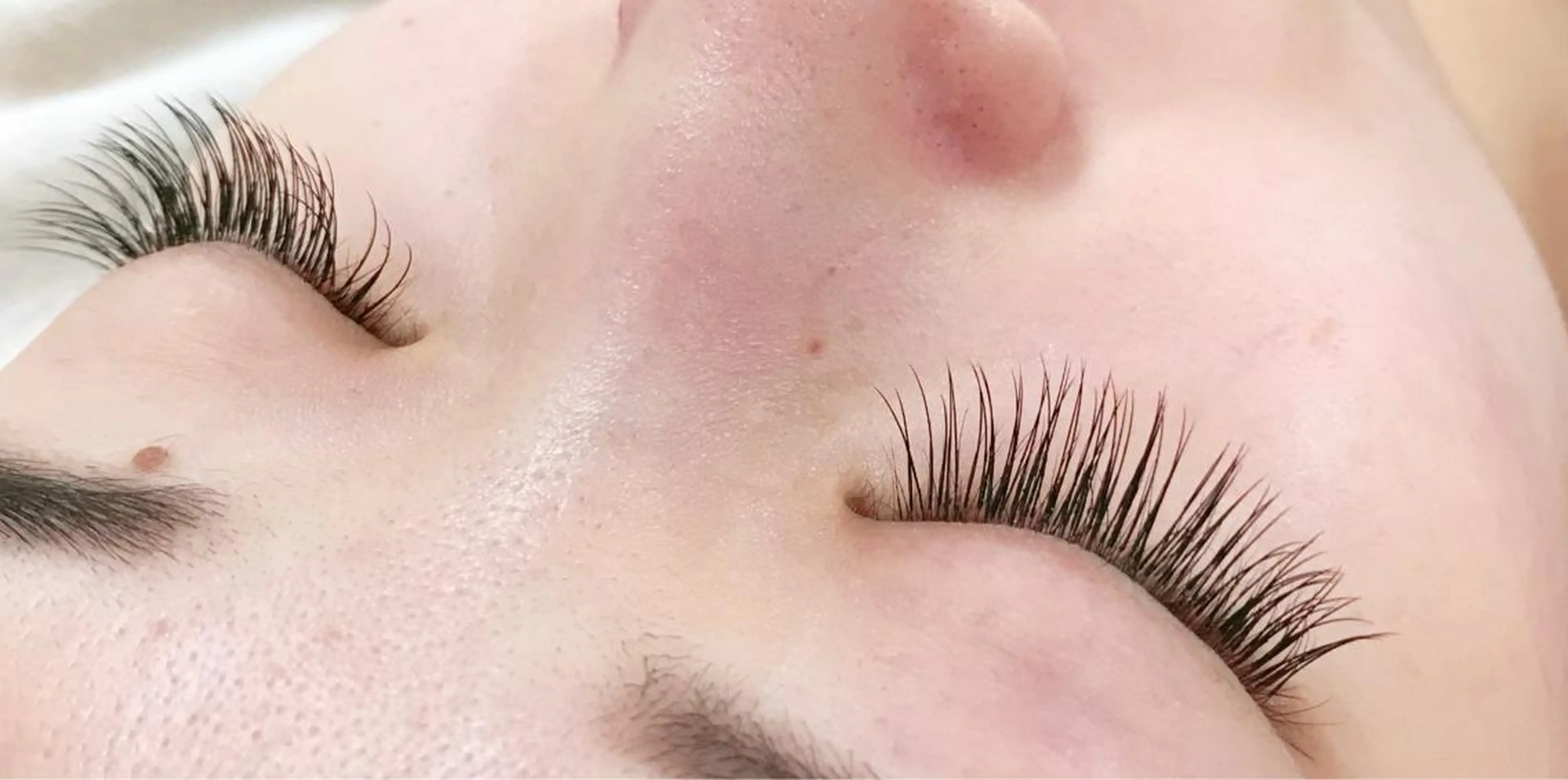 マツエク・マツパ Jカール セーブル Bruges 自由が丘のマツエク・マツパデザイン