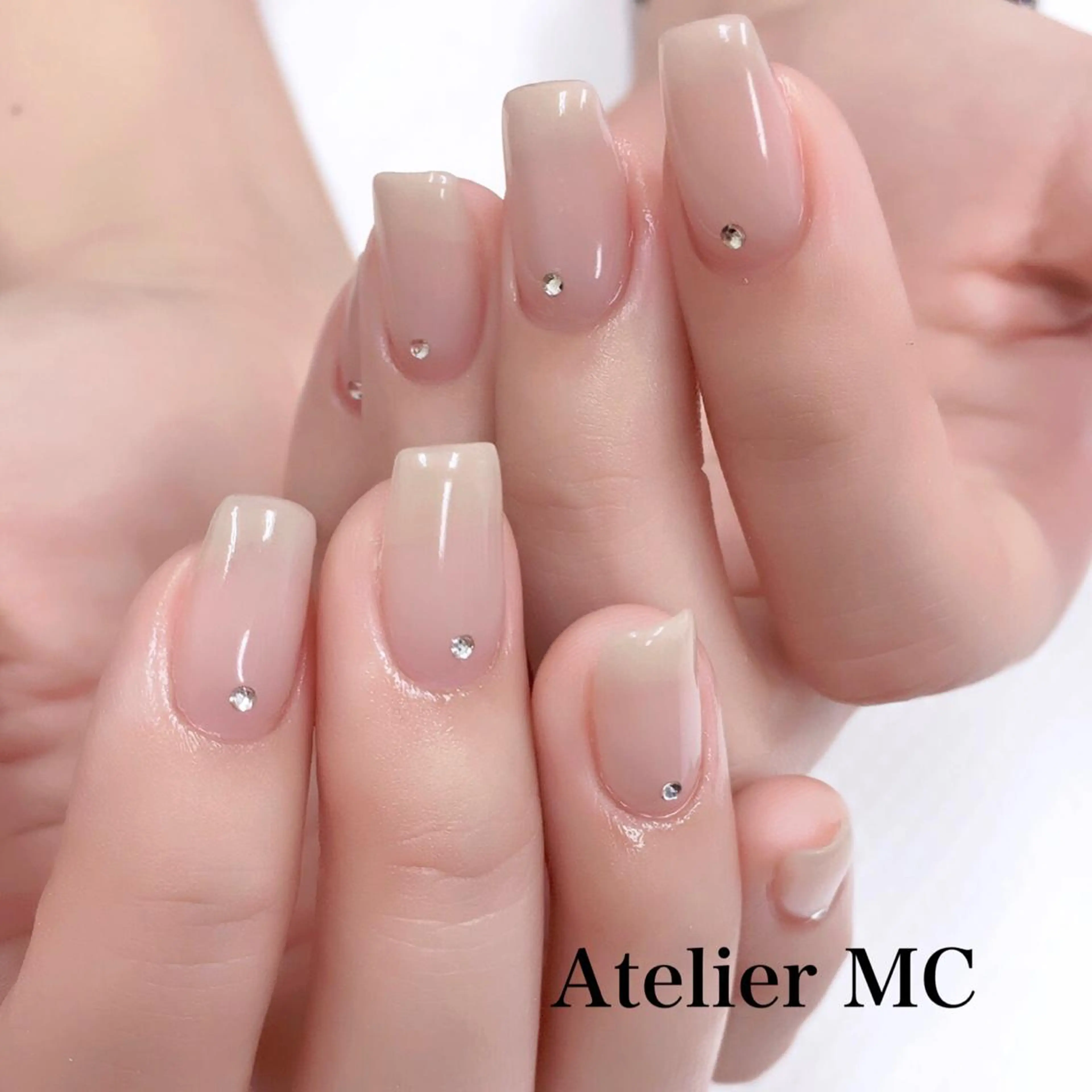 ネイル ハンドネイル アトリエ エムシー 【新富町・東銀座】のネイルデザイン