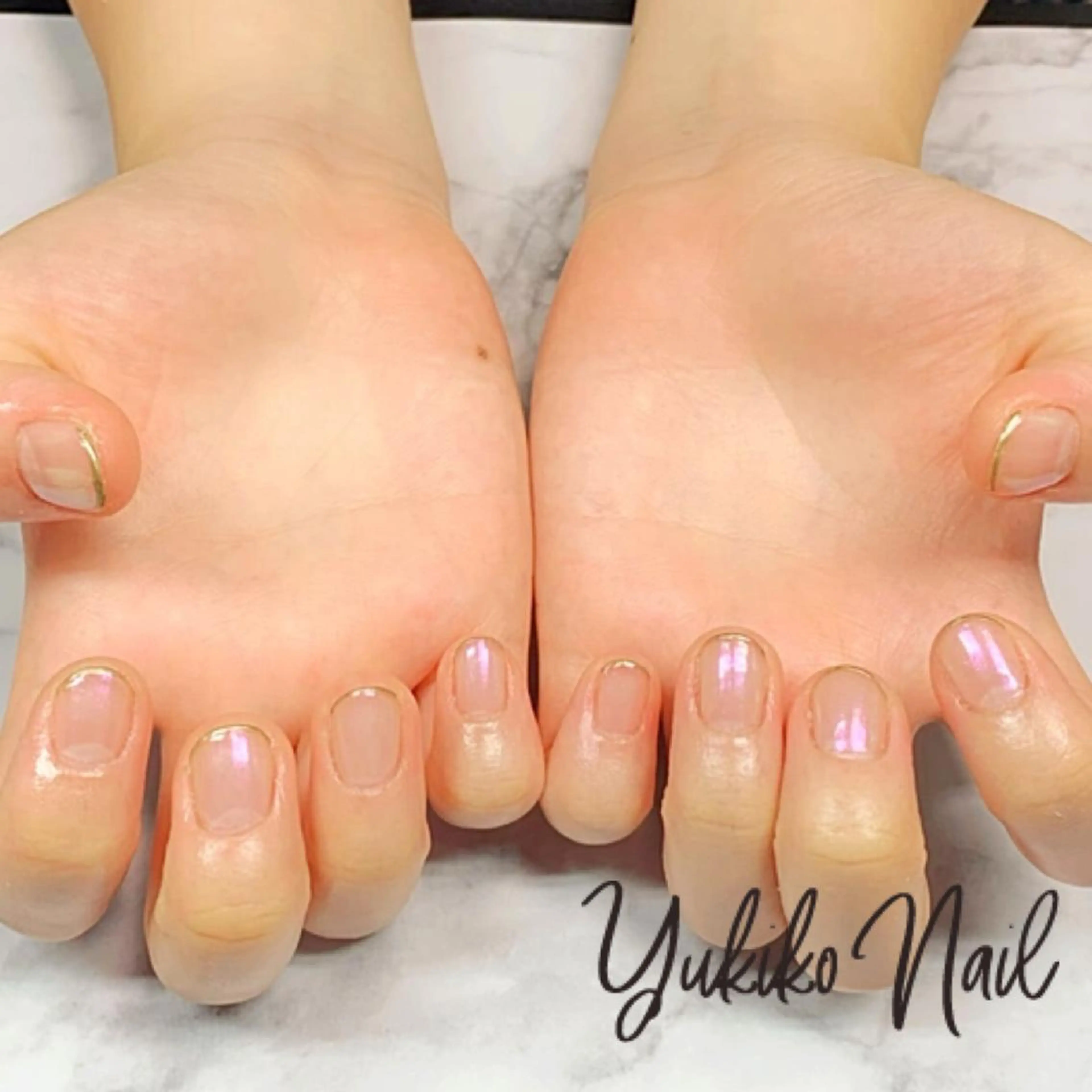 ネイル オーロラネイル フレンチネイル 持ち込み ハンドネイル ユキコ ネイルのネイルデザイン
