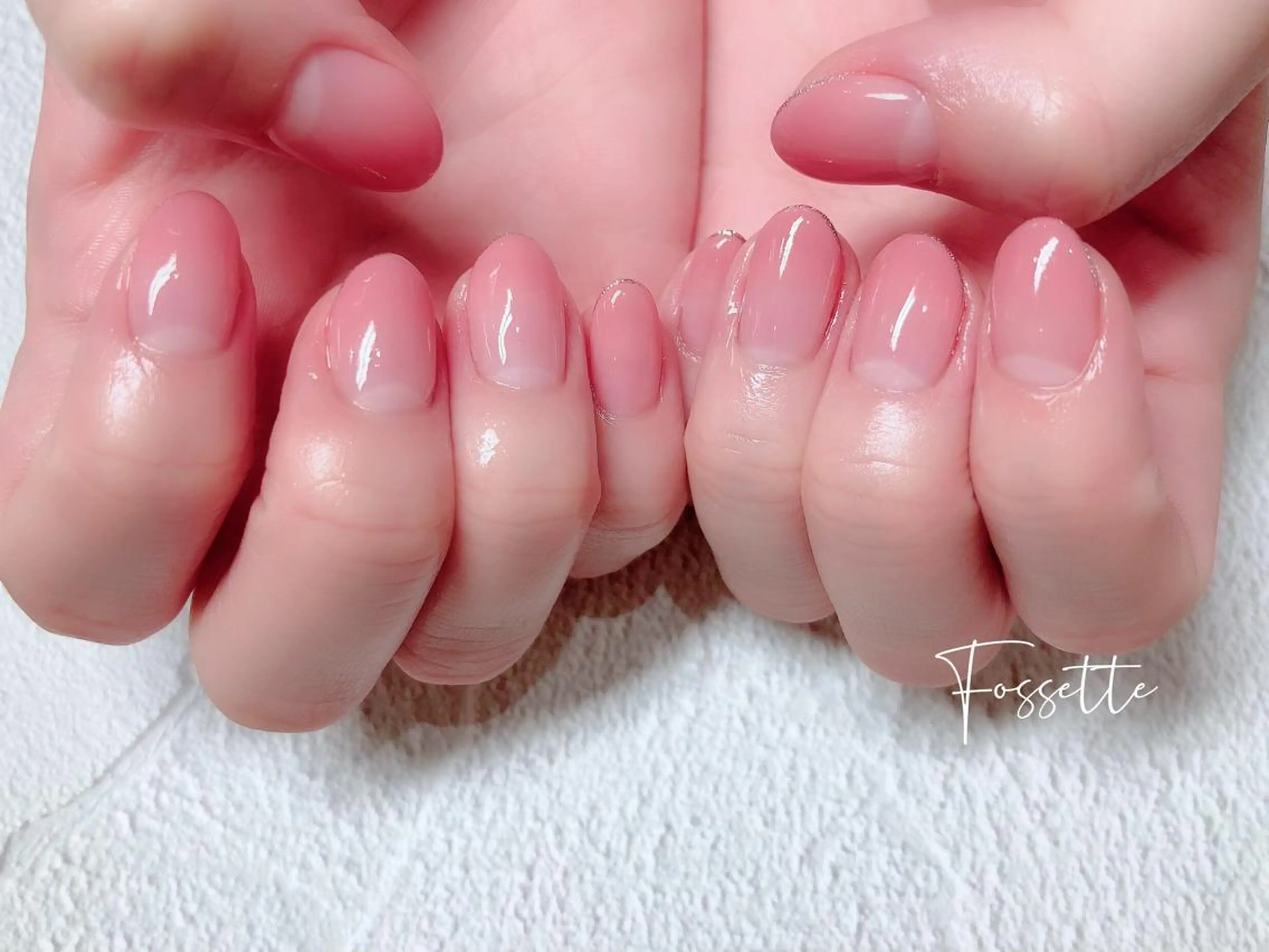 ネイル グラデーション ラメ(グリッター) オフィスネイル ピンク シンプルネイル nailsalon Fossetteのネイルデザイン