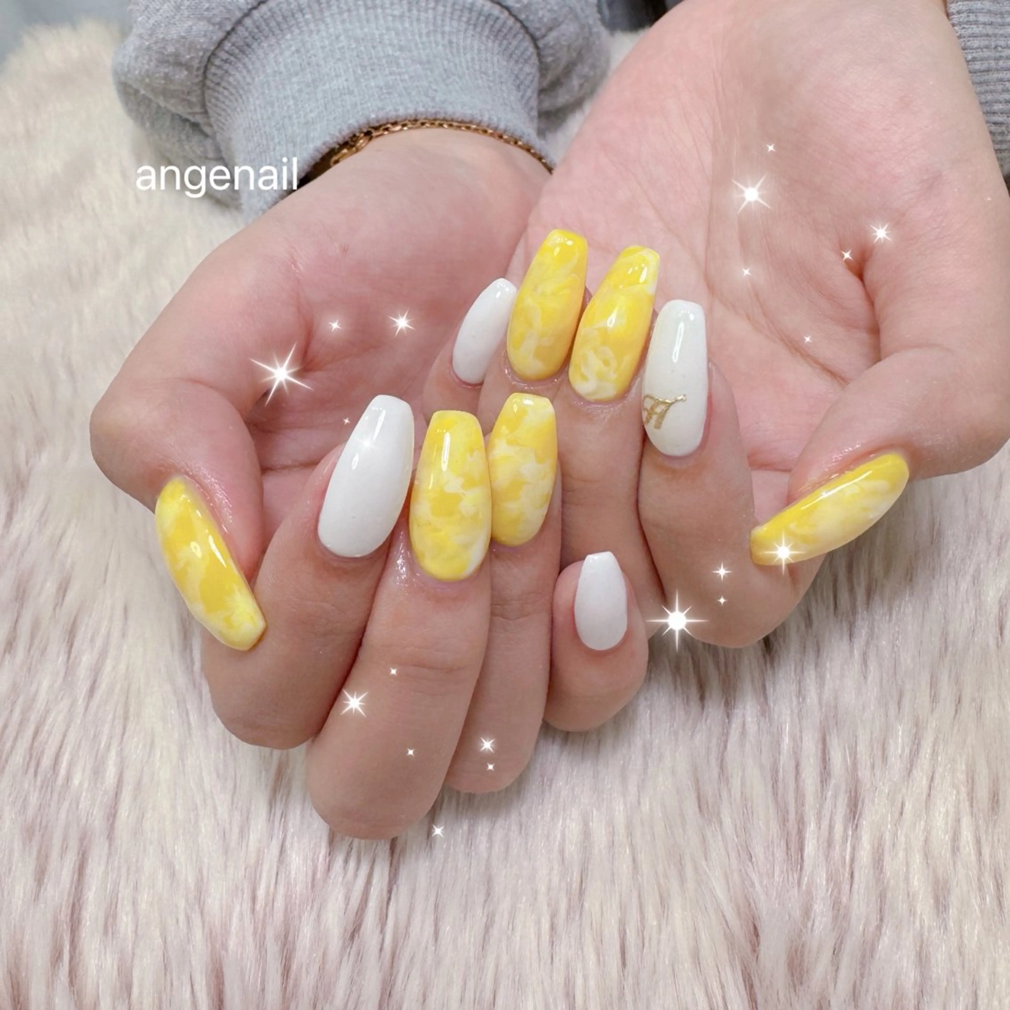 ネイル ハンドネイル オーナーネイリスト MAKIのネイルデザイン