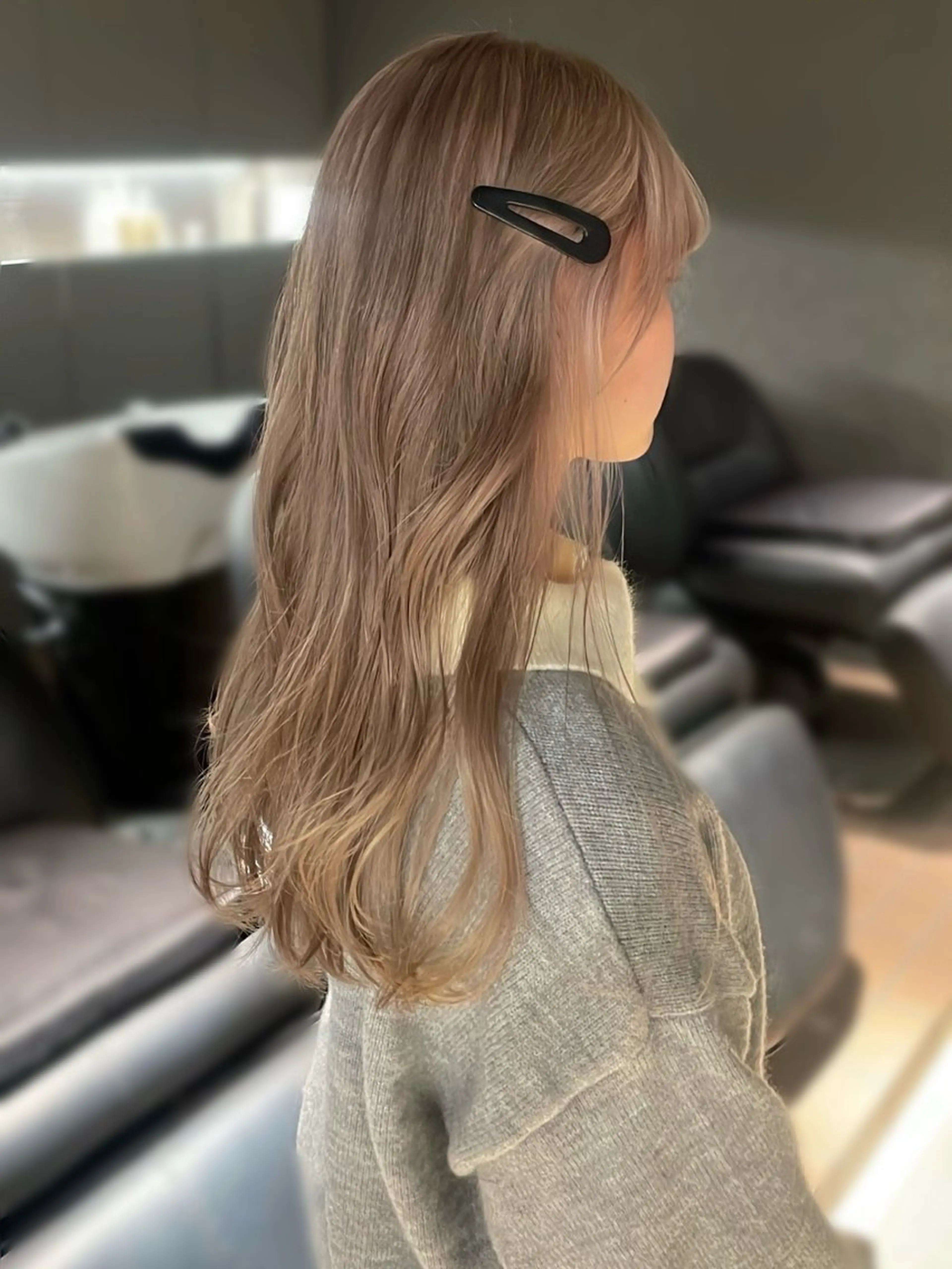 ロング カラー ベージュカラー ブリーチ ブラウンカラー ミルクティーベージュ 名古屋栄♡PELE/ ブリーチ/ハイトーンのヘアスタイル