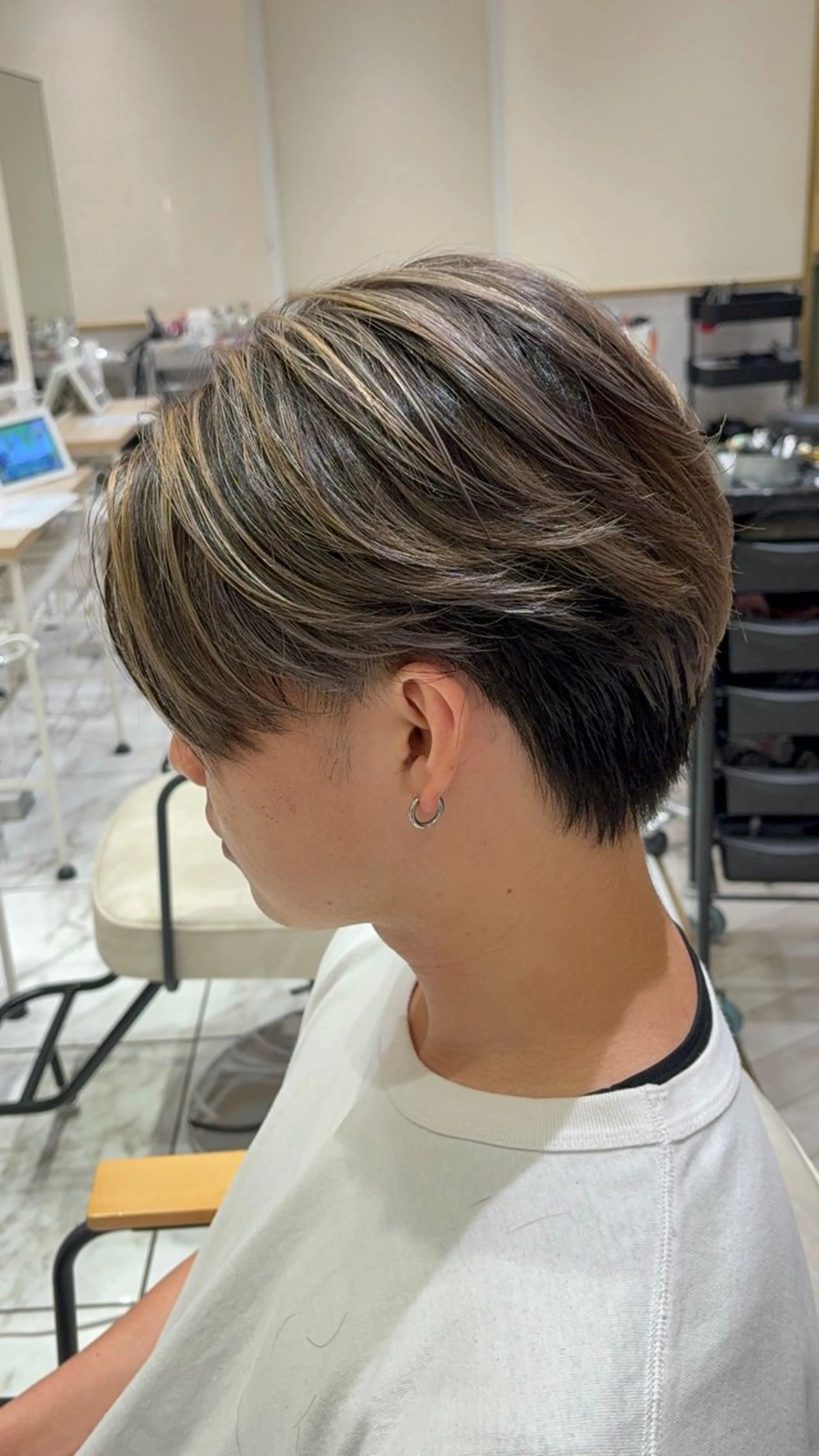 カラー メンズ メンズバレイヤージュ バレイヤージュ ヘアカラー 🥇メンズパーマ /縮毛矯正/木村神心のヘアスタイル