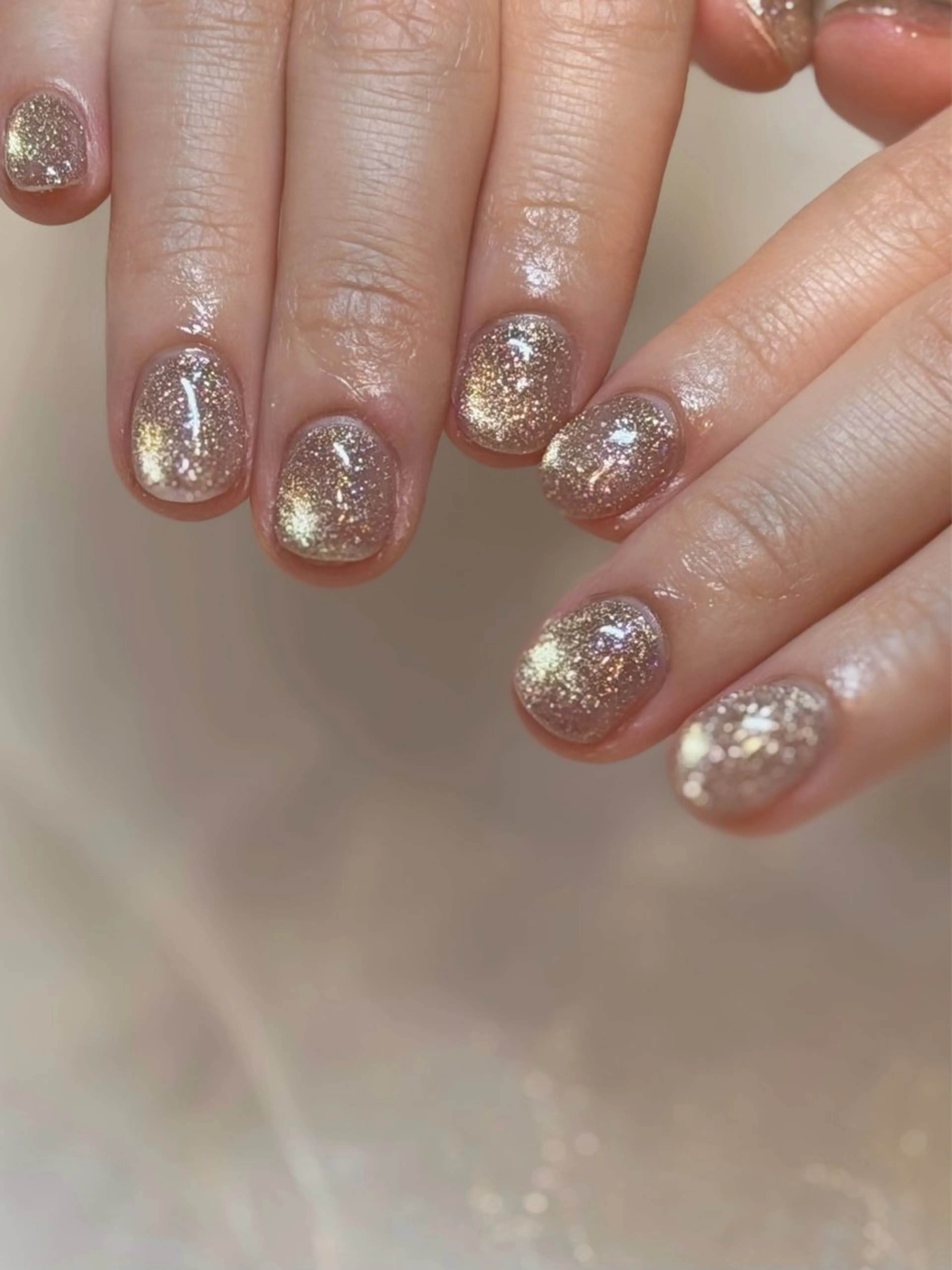 ネイル マグネットネイル nailsalon moe.所属・yume 大人ガーリーネイルのネイルデザイン