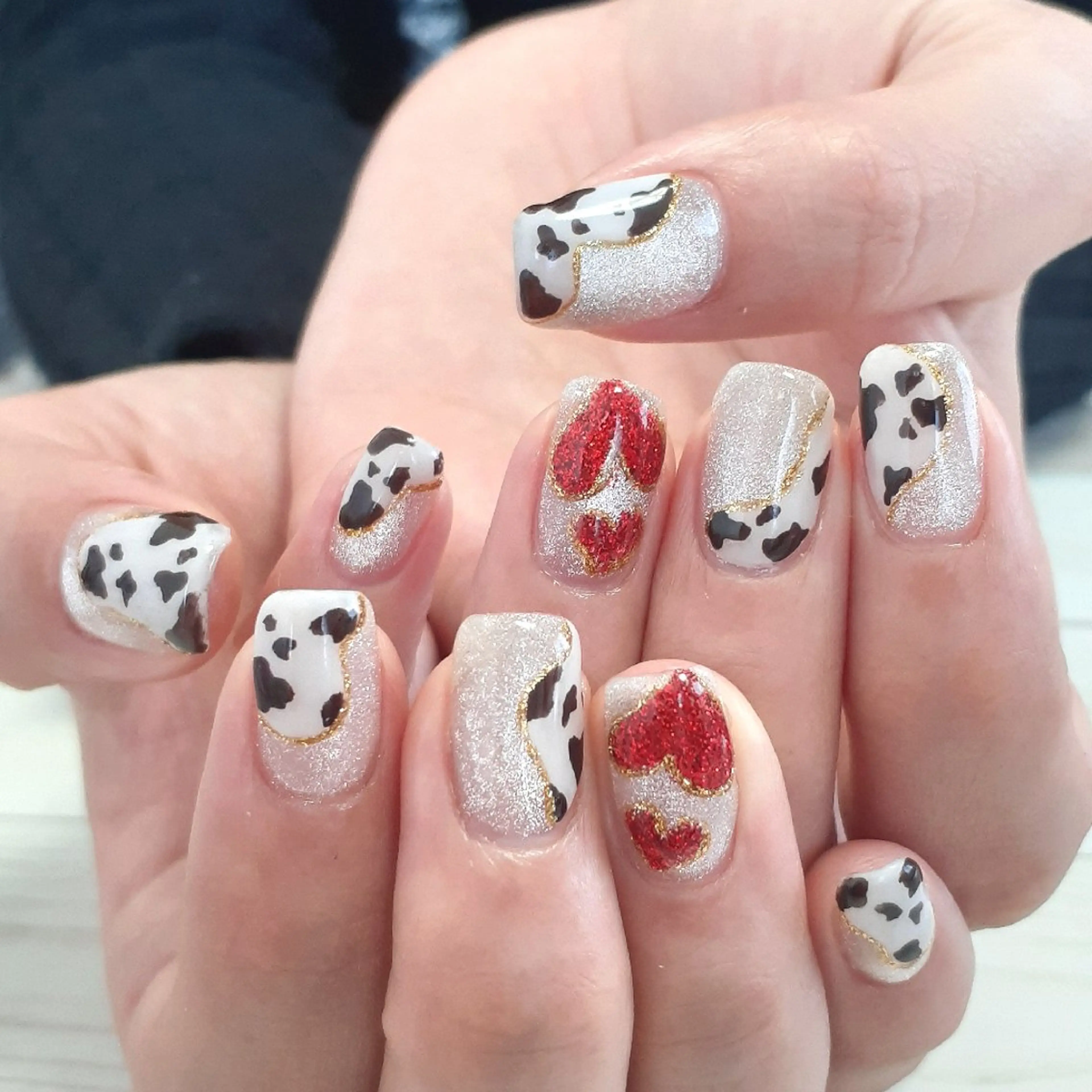 ネイル アニマル柄 ハート ハンドネイル 池元 真由美のネイルデザイン