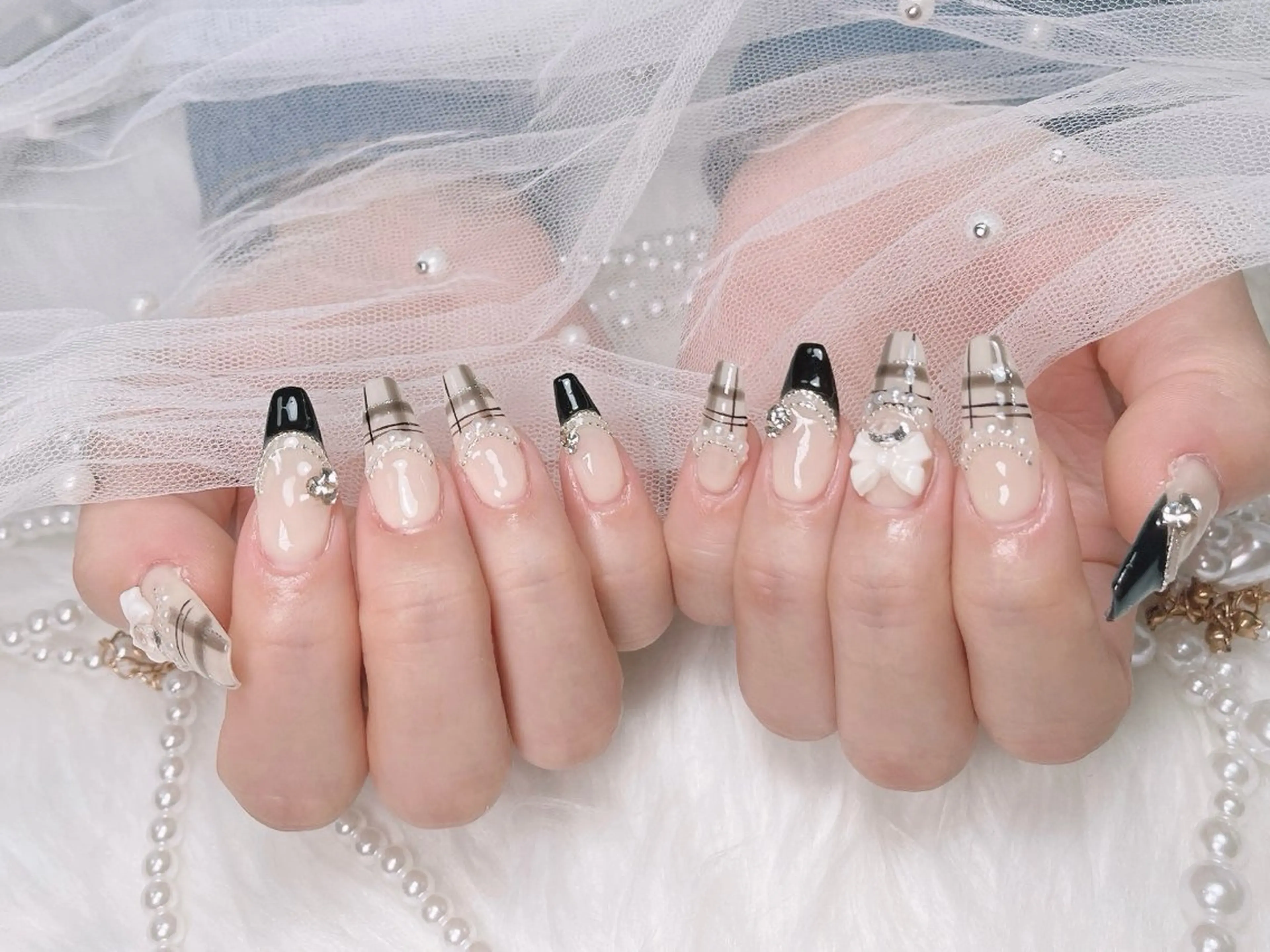 ネイル 長さ出し ガーリー 韓国ネイル ロングネイル 持ち込み ハンドネイル Nami nail salon所属・Nami nail salonのネイルデザイン