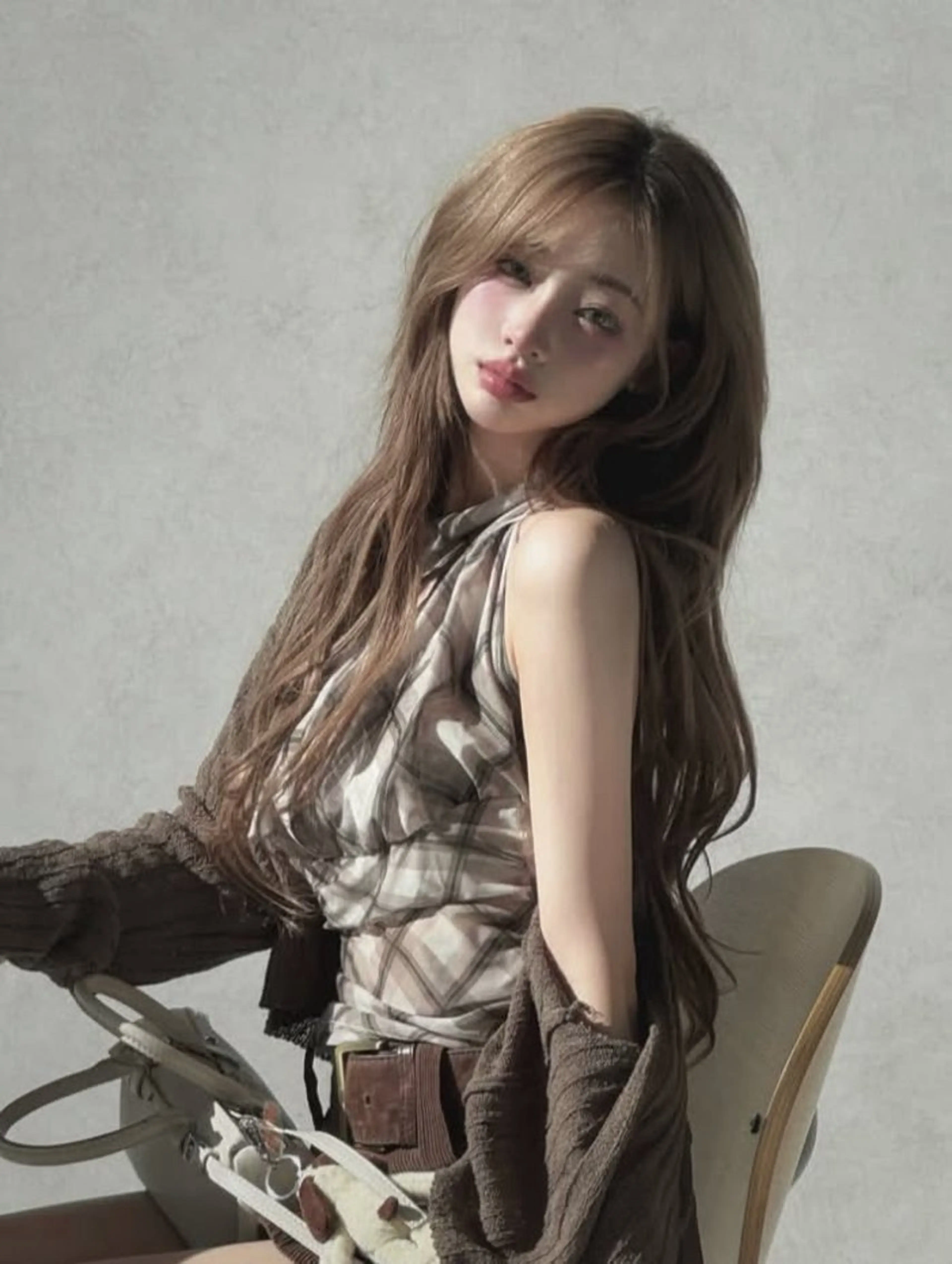 ミディアム カラー ベージュカラー ブリーチ ブラウンカラー ショコラブラウン ダブルカラー カット ヘアカラー トリートメント 渋谷ワンホンヘア SAAYA🖤のヘアスタイル