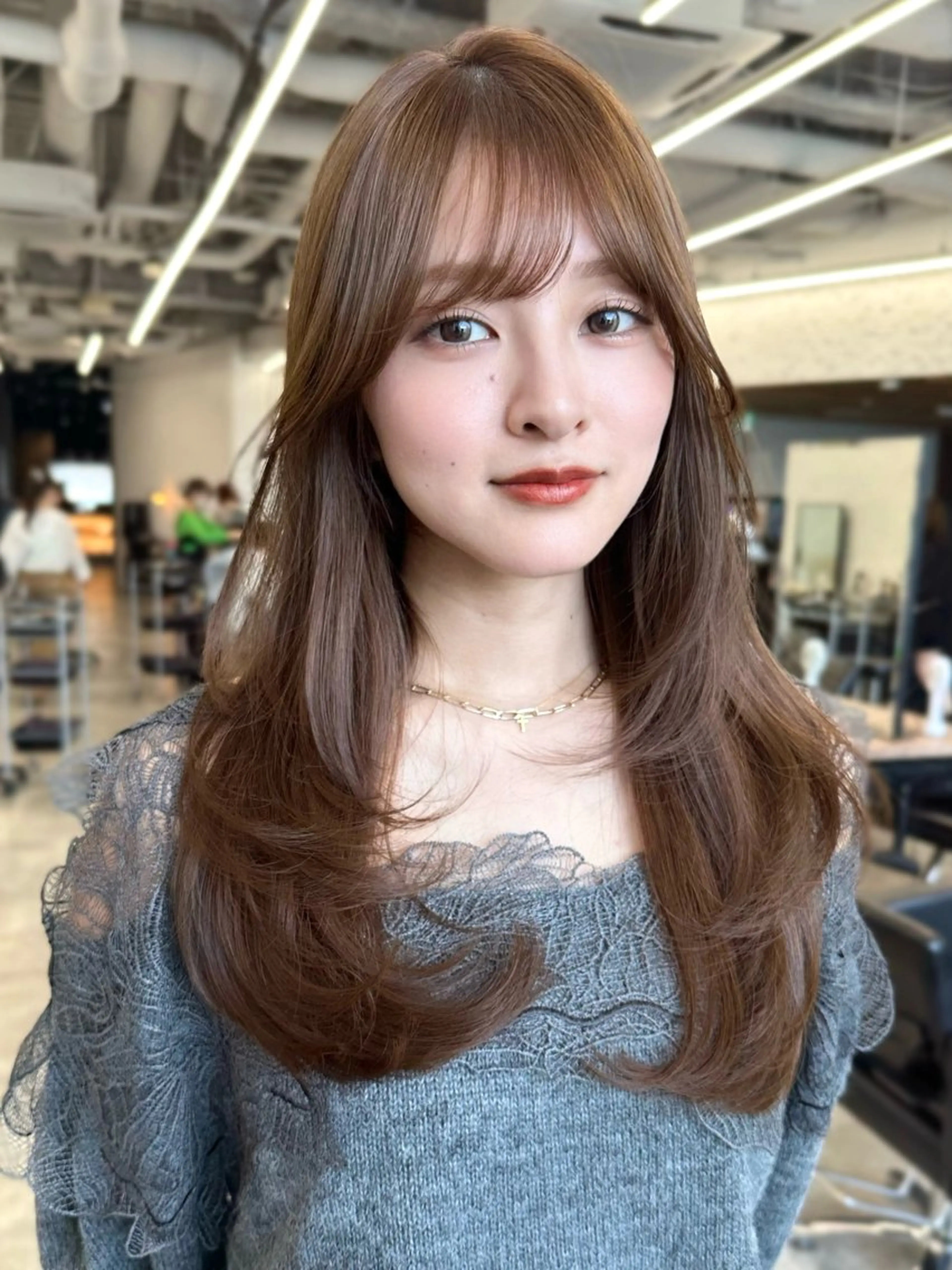 ロング カラー カット ヘアカラー ヘアセット 盛れる顔周り /透明感/かりん🎀のヘアスタイル